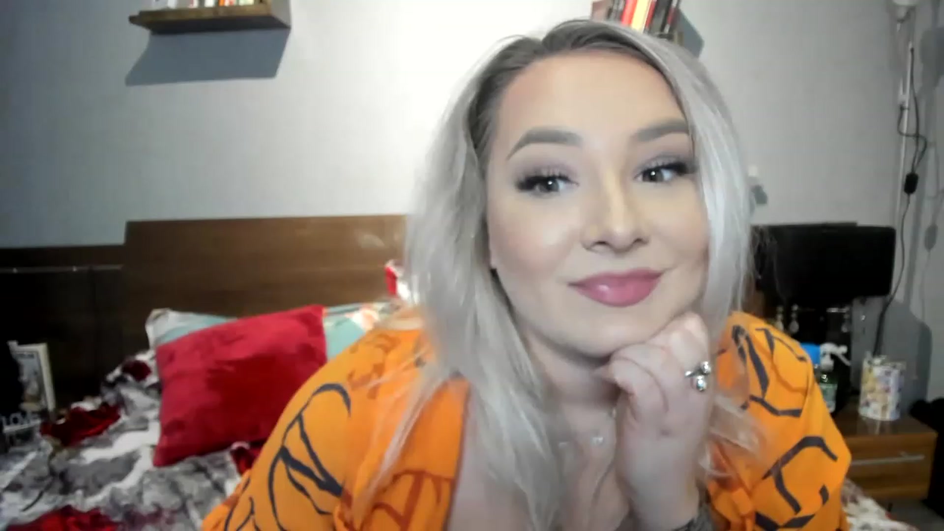 Gallery image thumbnail from LilithTongue_'s myfreecams stream on, 01/12/2023, 14:55 image 15 of 20