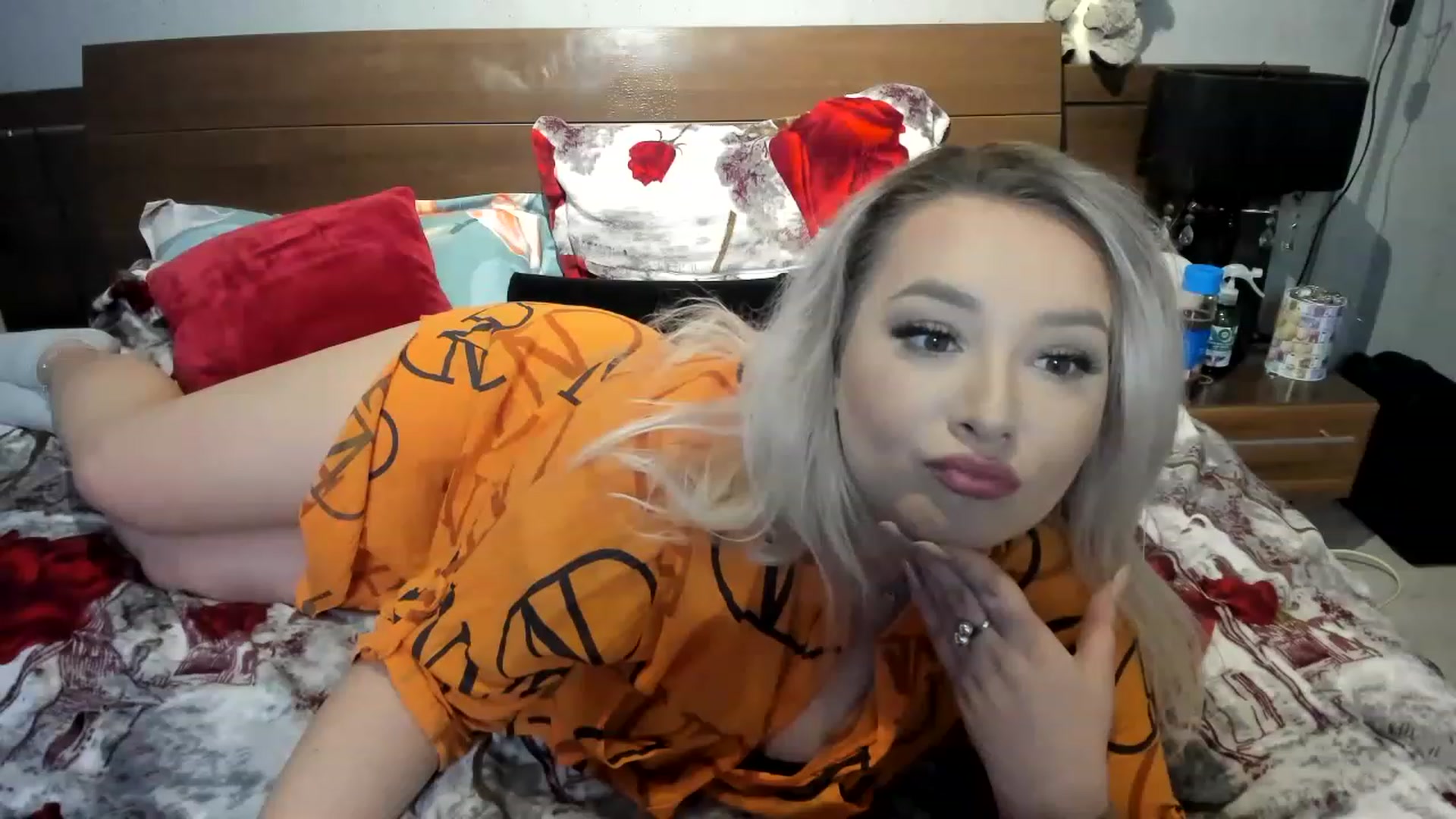Gallery image thumbnail from LilithTongue_'s myfreecams stream on, 01/12/2023, 14:55 image 8 of 20