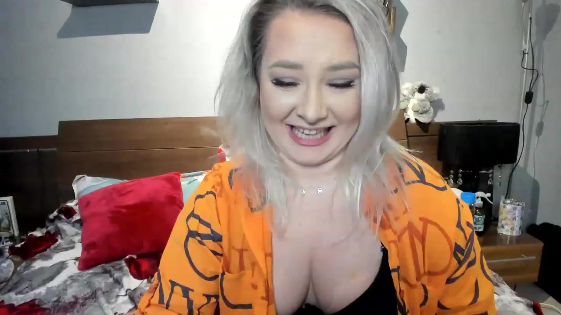 Gallery image thumbnail from LilithTongue_'s myfreecams stream on, 01/12/2023, 14:55 image 20 of 20