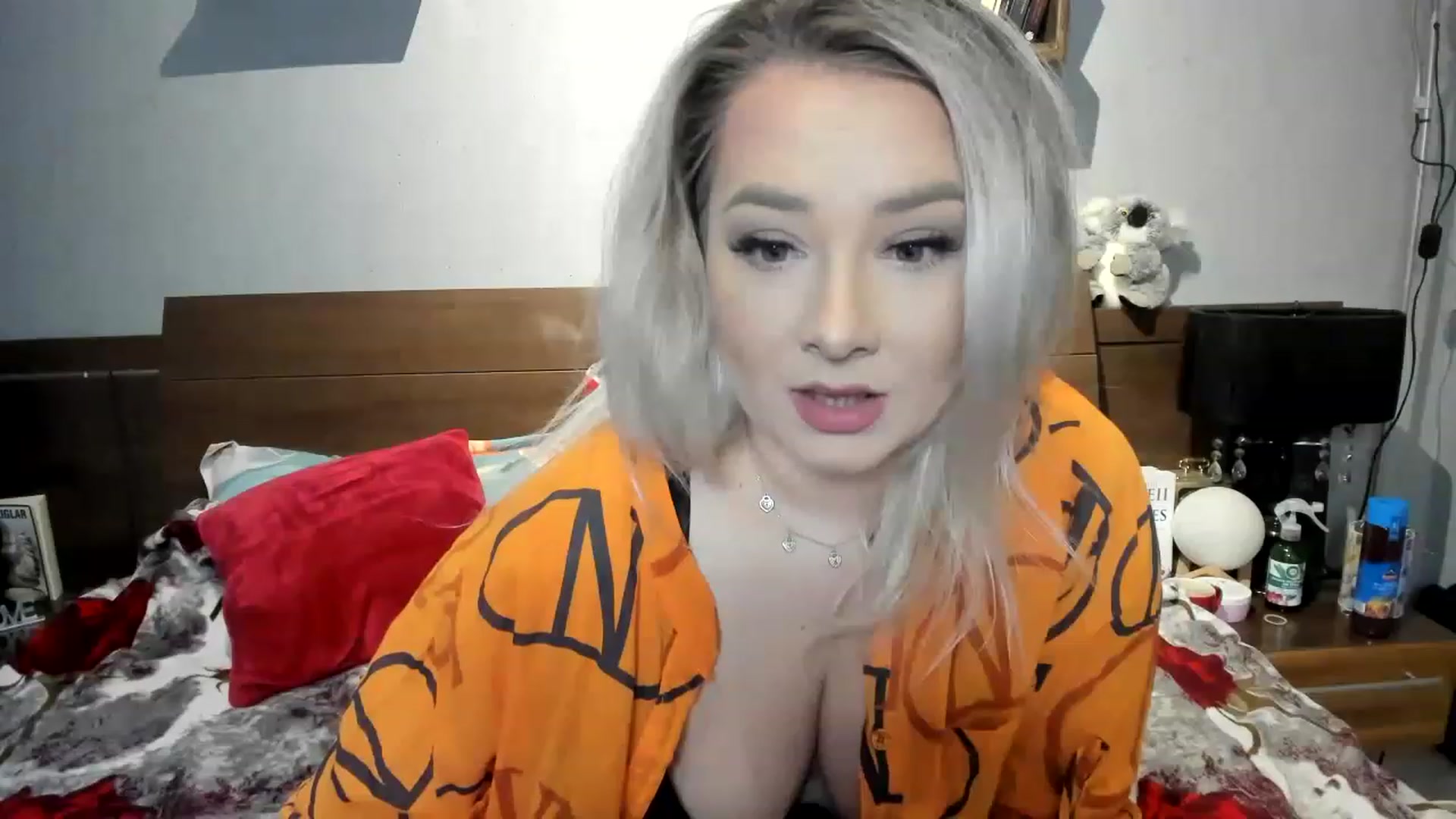 Gallery image thumbnail from LilithTongue_'s myfreecams stream on, 01/12/2023, 14:55 image 3 of 20