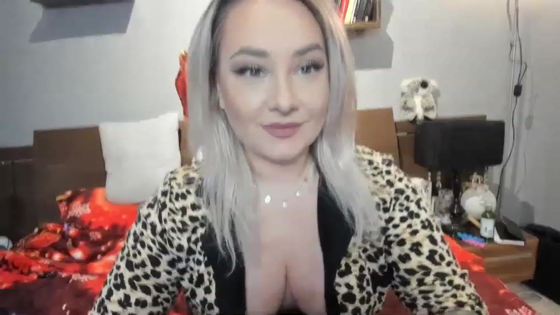 Gallery image thumbnail from LilithTongue_'s myfreecams stream on, 01/18/2023, 14:58 image 3 of 20