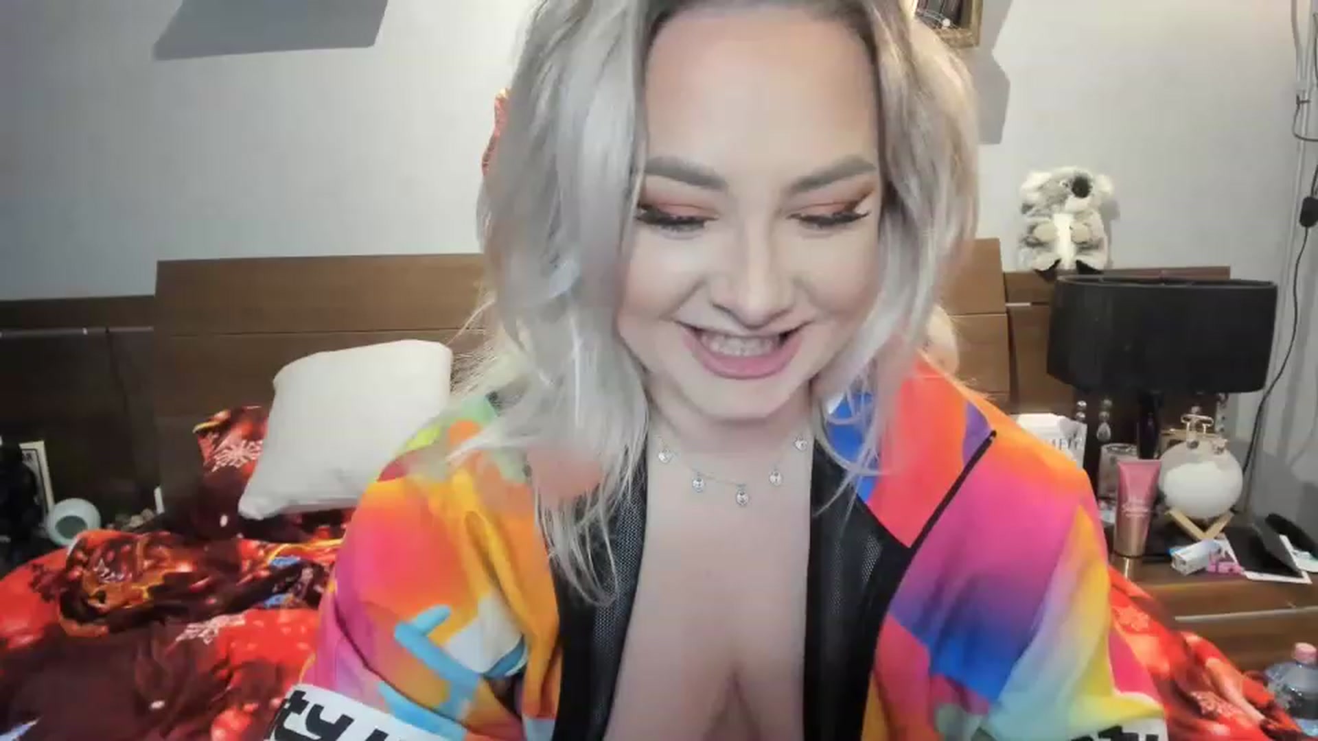 Gallery image thumbnail from LilithTongue_'s myfreecams stream on, 01/19/2023, 15:37 image 8 of 20