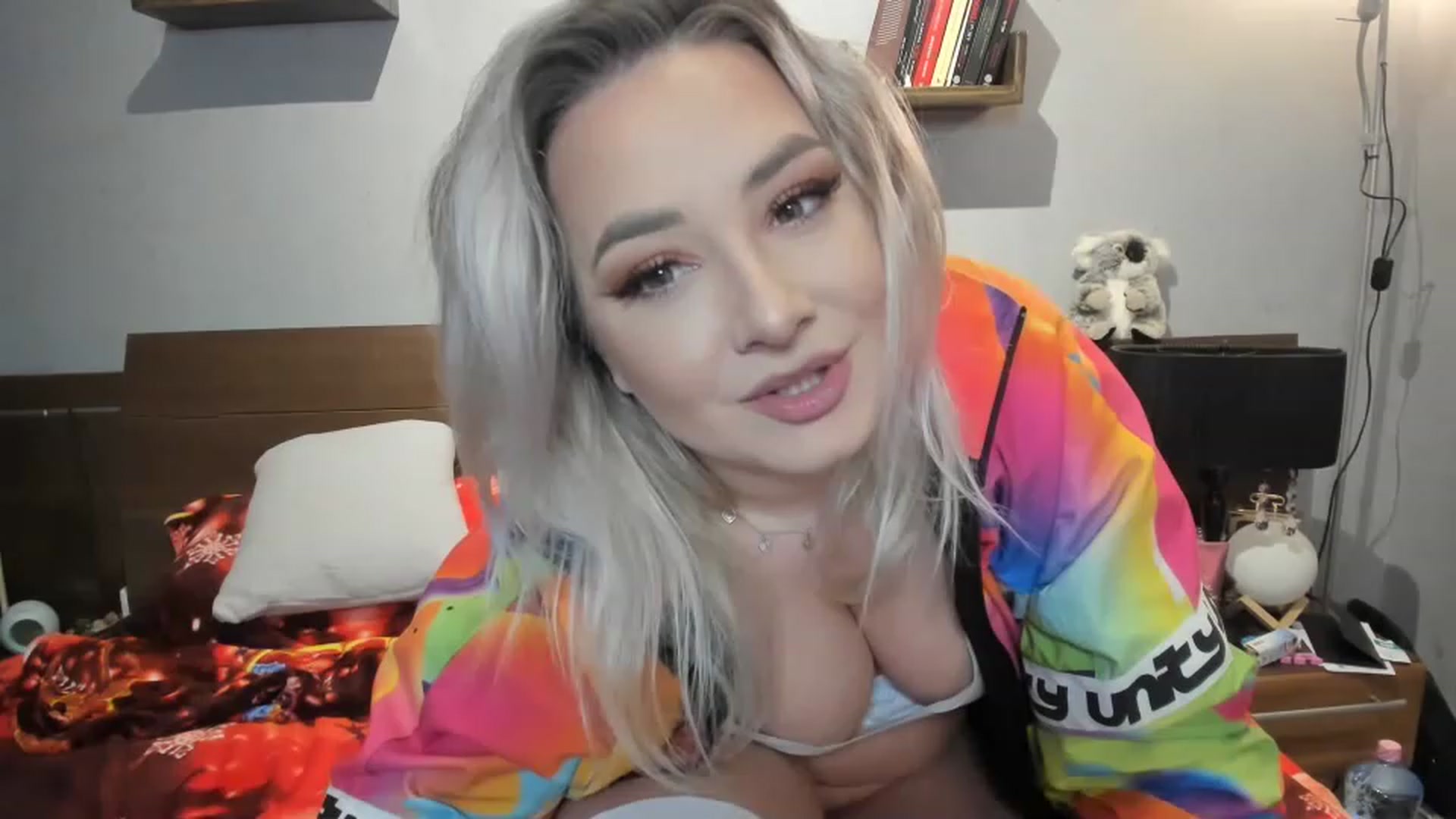 Gallery image thumbnail from LilithTongue_'s myfreecams stream on, 01/19/2023, 15:37 image 6 of 20