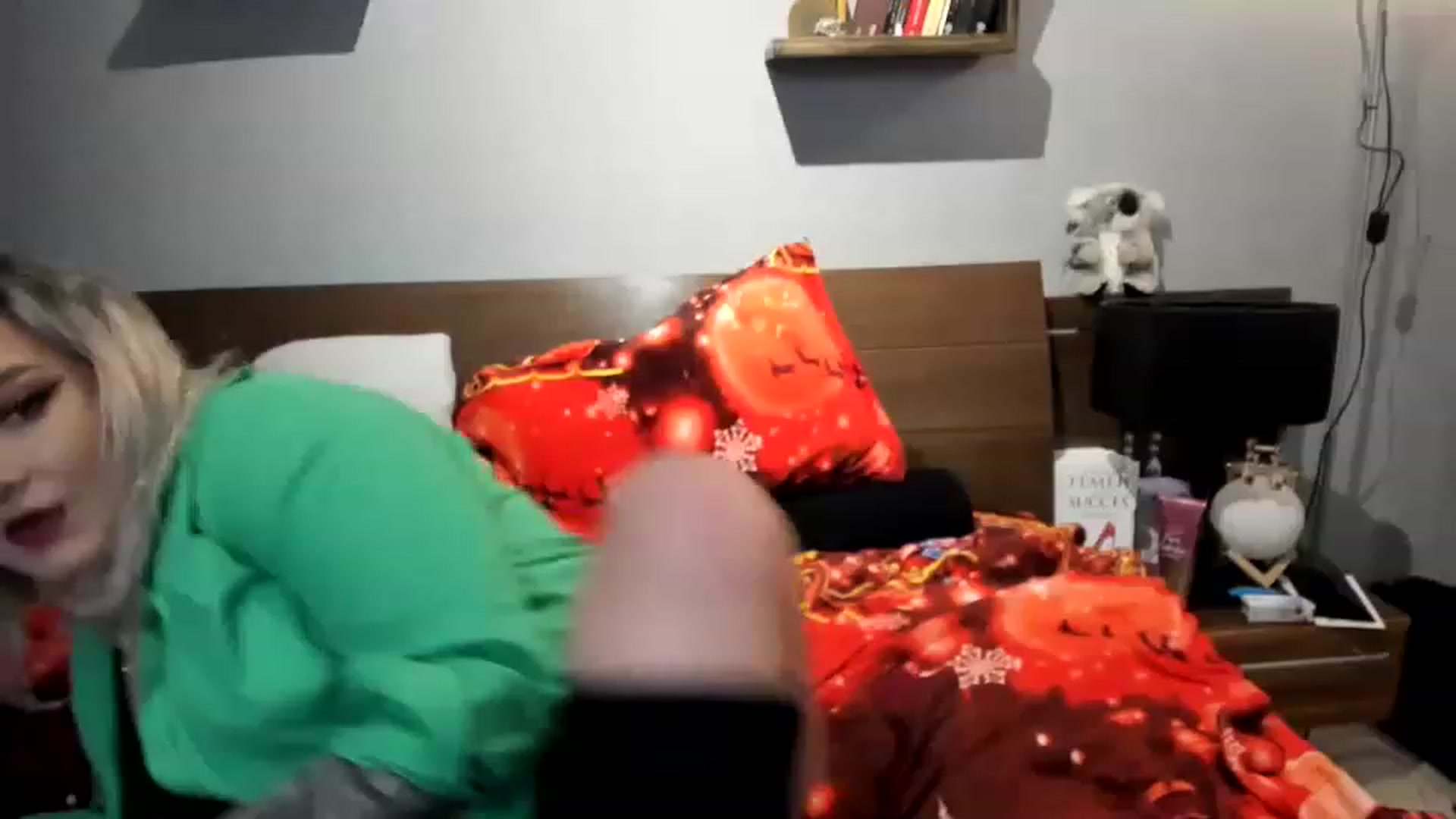 Gallery image thumbnail from LilithTongue_'s myfreecams stream on, 01/20/2023, 16:02 image 16 of 20