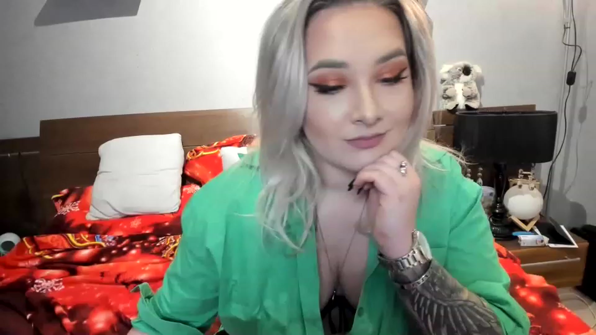 Gallery image thumbnail from LilithTongue_'s myfreecams stream on, 01/20/2023, 16:02 image 7 of 20