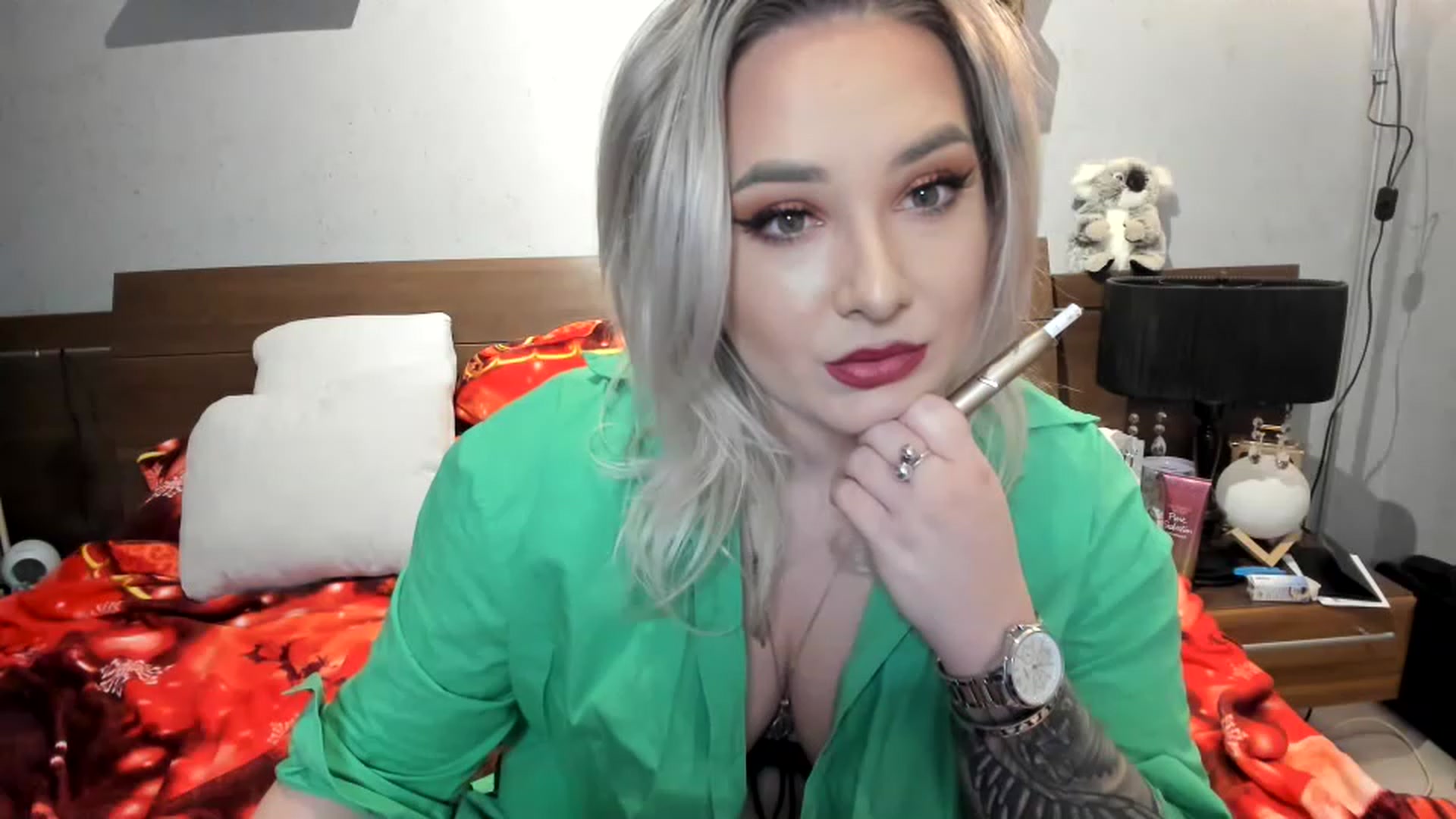 Gallery image thumbnail from LilithTongue_'s myfreecams stream on, 01/20/2023, 16:02 image 18 of 20