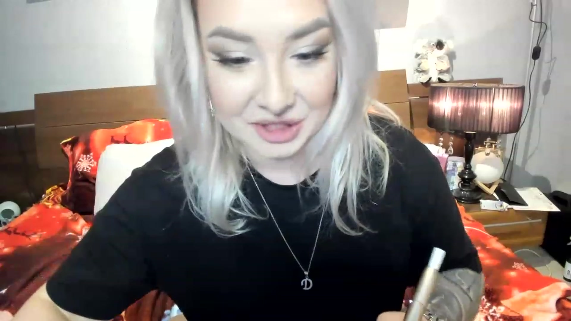 Gallery image thumbnail from LilithTongue_'s myfreecams stream on, 01/21/2023, 14:57 image 18 of 20