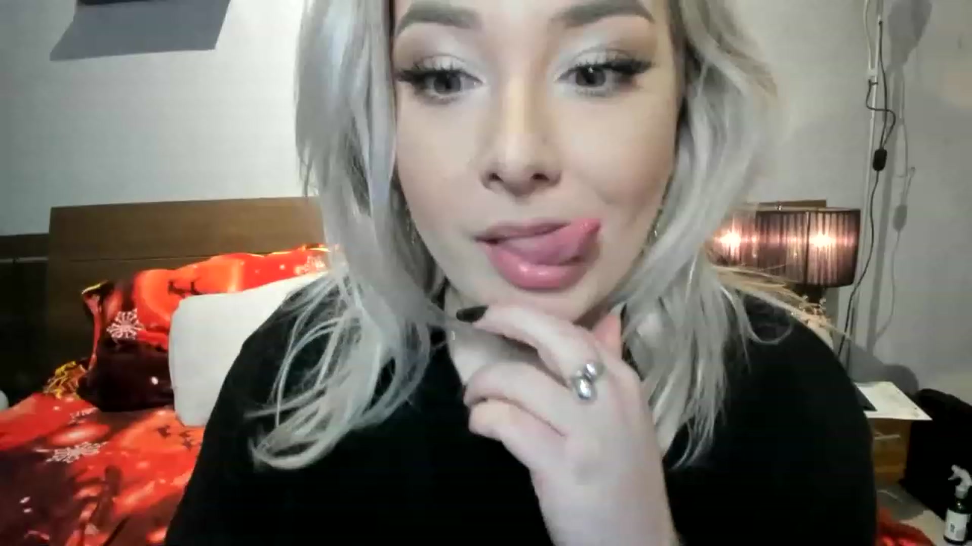 Gallery image thumbnail from LilithTongue_'s myfreecams stream on, 01/21/2023, 16:31 image 16 of 20