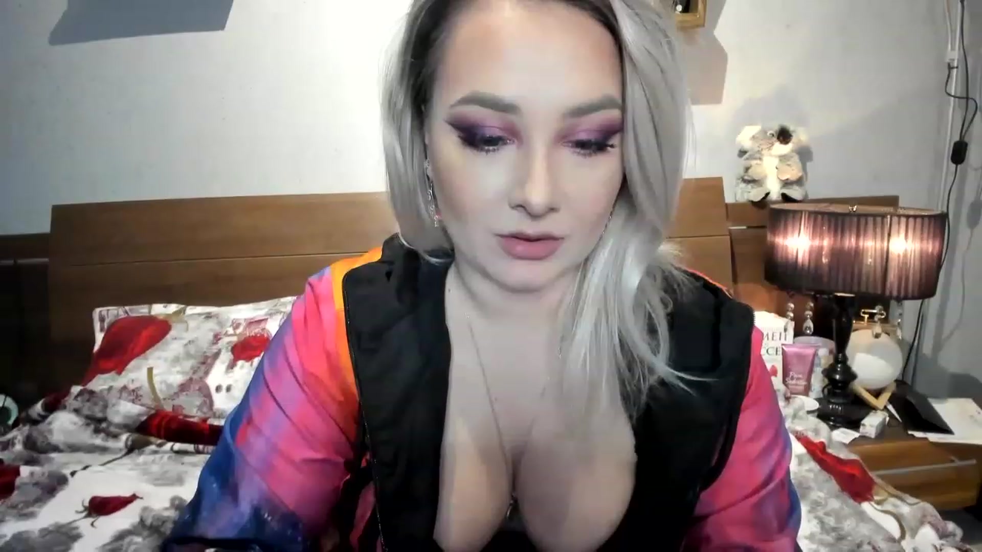 Gallery image thumbnail from LilithTongue_'s myfreecams stream on, 01/26/2023, 14:45 image 9 of 20