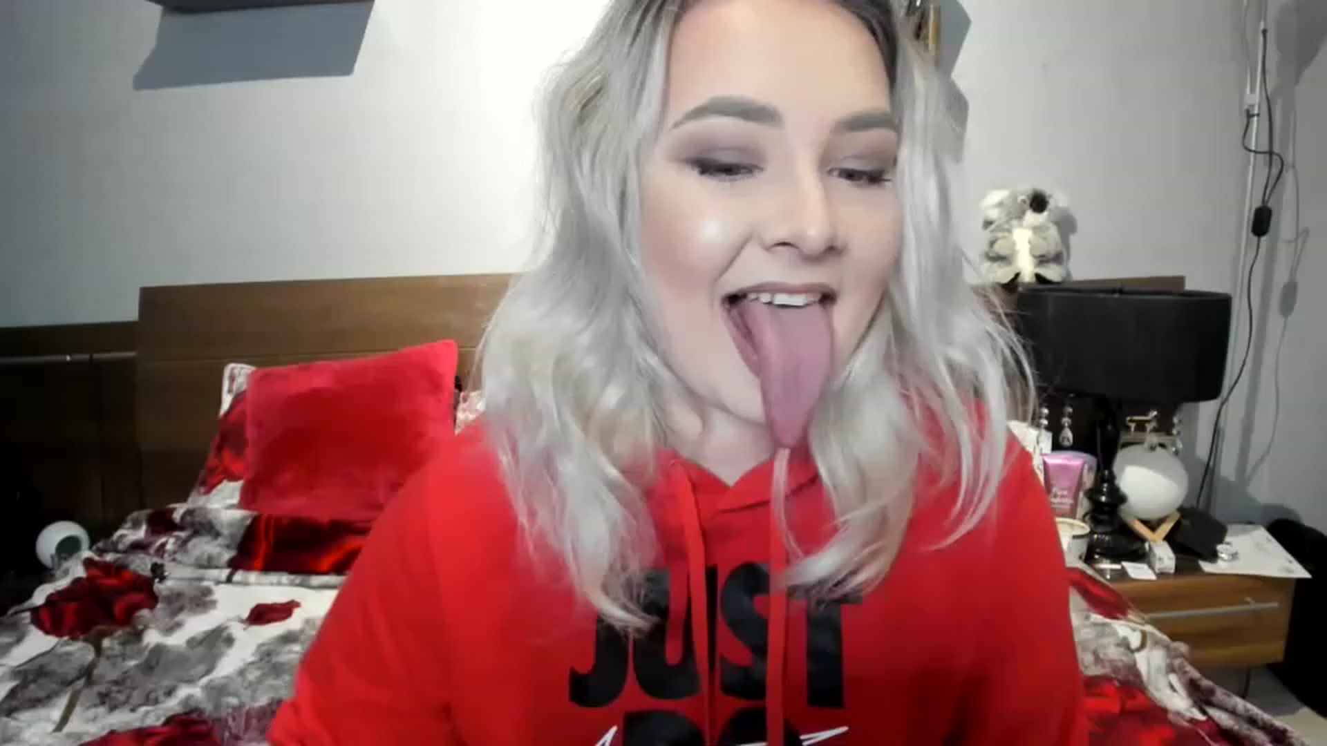 Gallery image thumbnail from LilithTongue_'s myfreecams stream on, 01/30/2023, 15:50 image 19 of 20