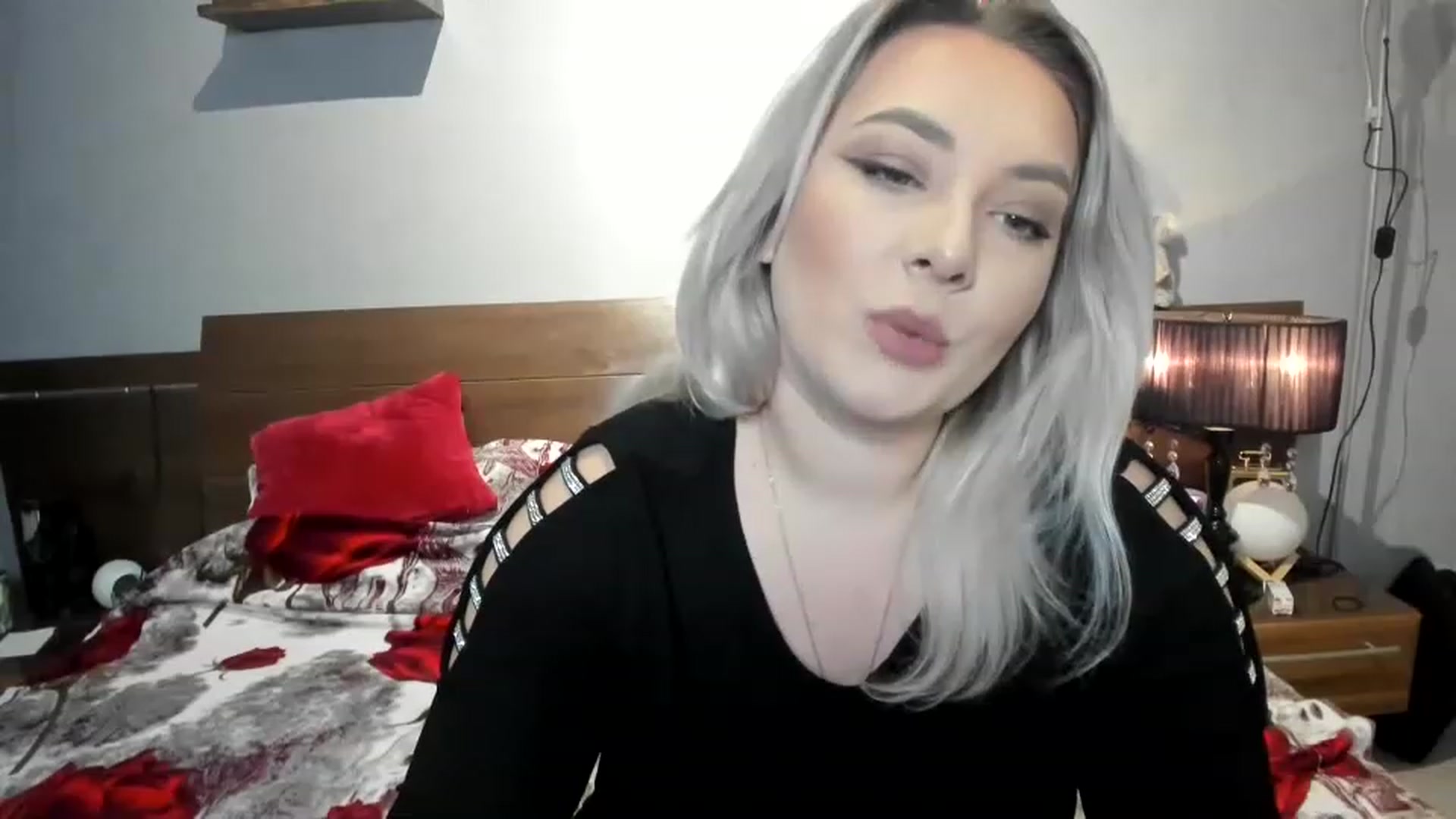 Gallery image thumbnail from LilithTongue_'s myfreecams stream on, 01/31/2023, 12:49 image 7 of 20
