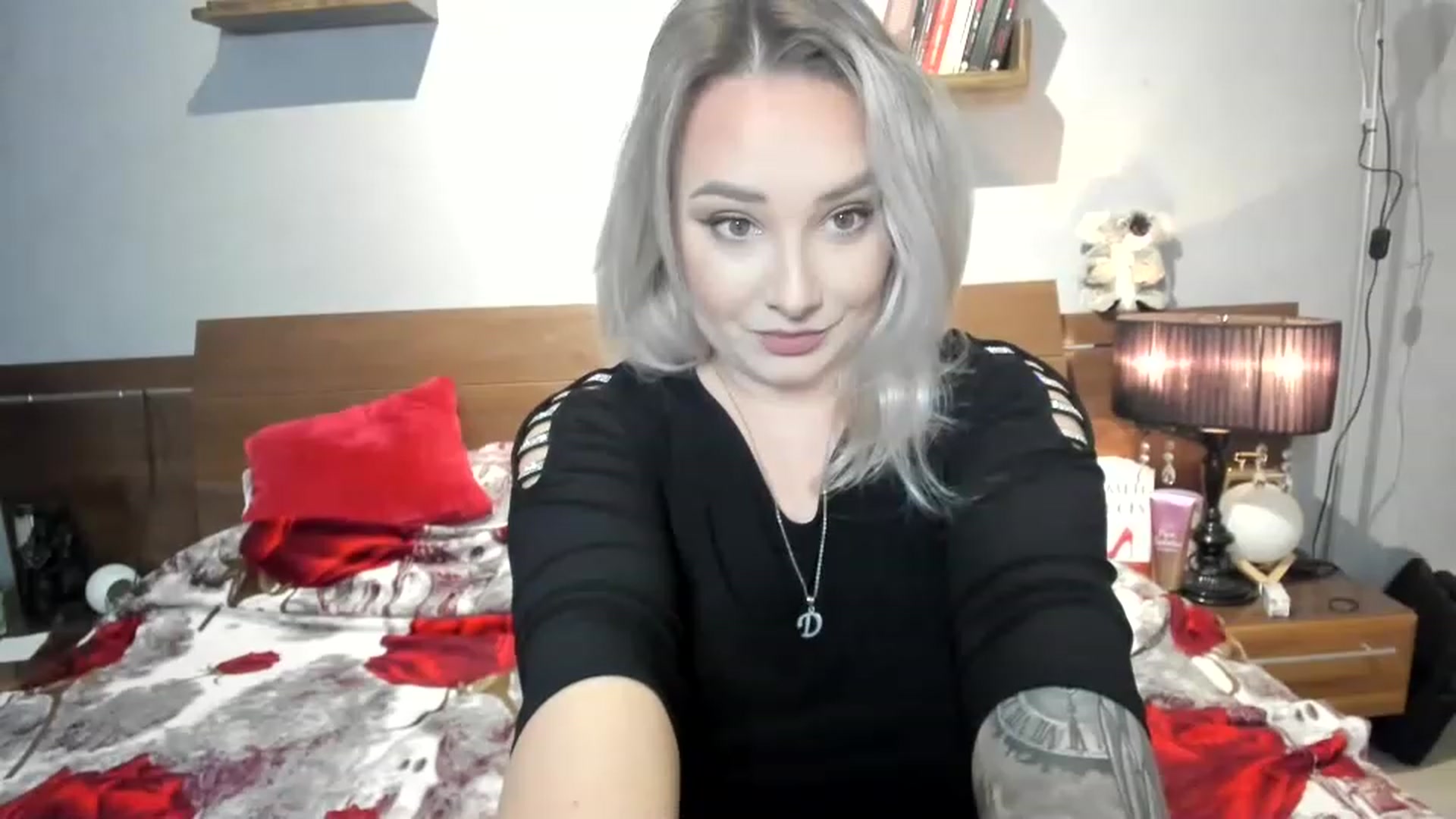 Gallery image thumbnail from LilithTongue_'s myfreecams stream on, 01/31/2023, 12:49 image 14 of 20