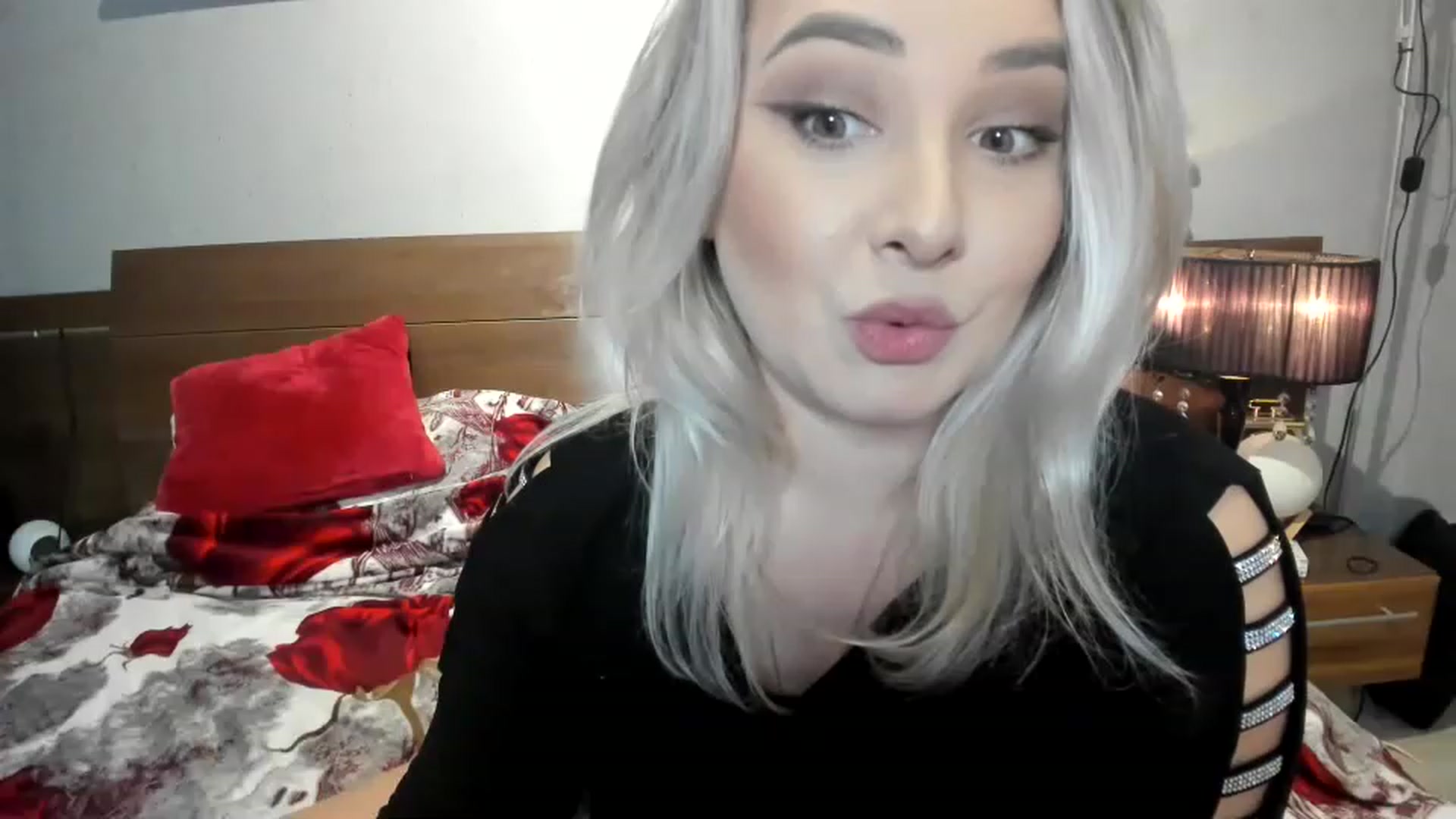 Gallery image thumbnail from LilithTongue_'s myfreecams stream on, 01/31/2023, 14:02 image 10 of 20