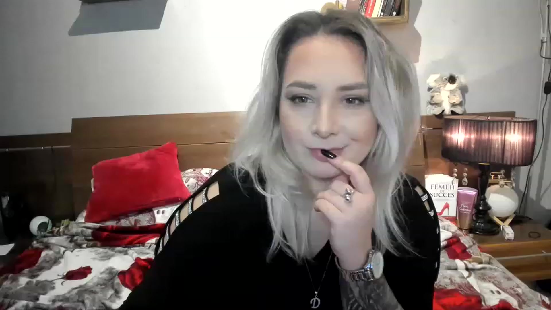 Gallery image thumbnail from LilithTongue_'s myfreecams stream on, 01/31/2023, 15:19 image 4 of 20