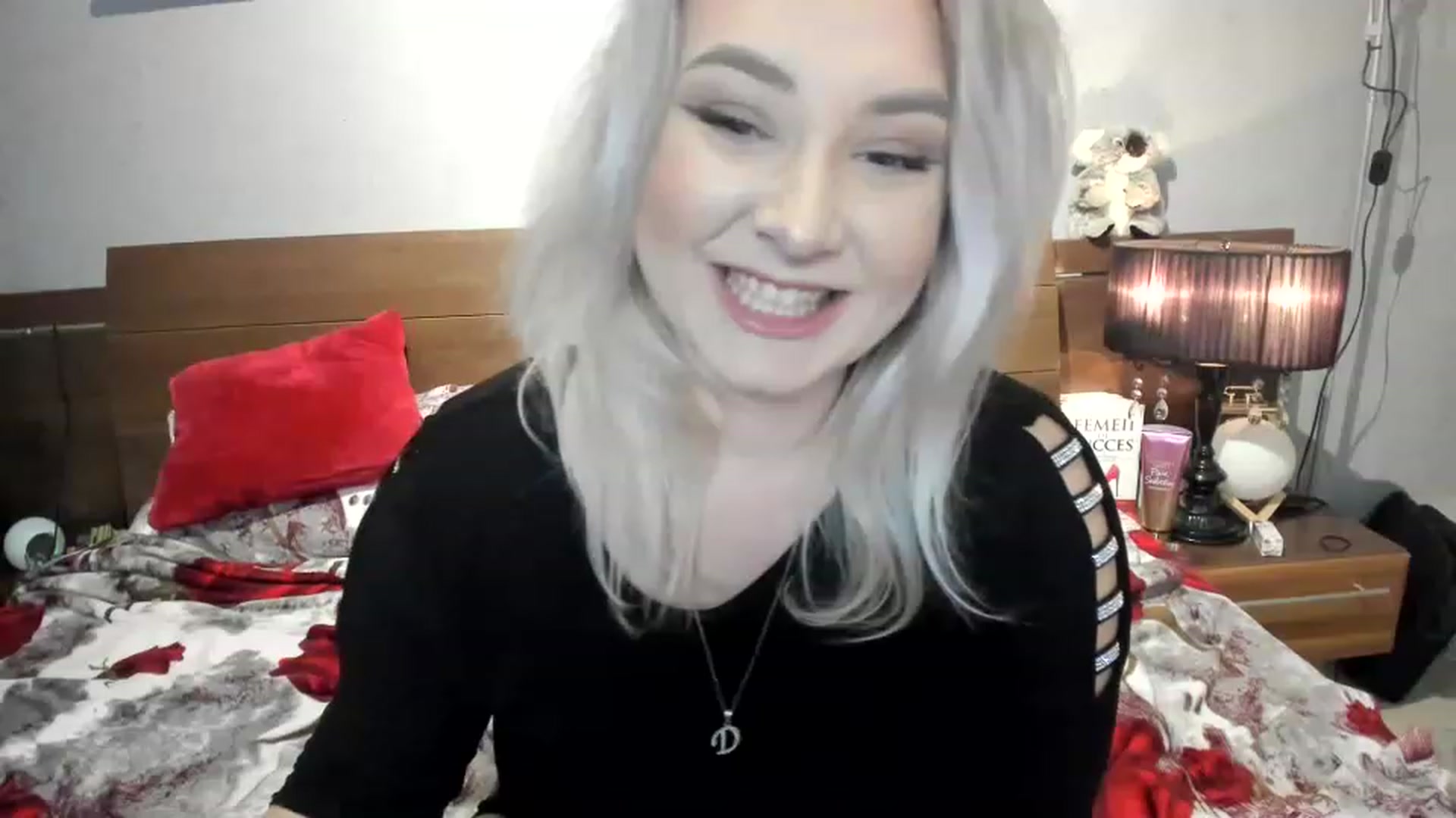 Gallery image thumbnail from LilithTongue_'s myfreecams stream on, 01/31/2023, 15:19 image 16 of 20