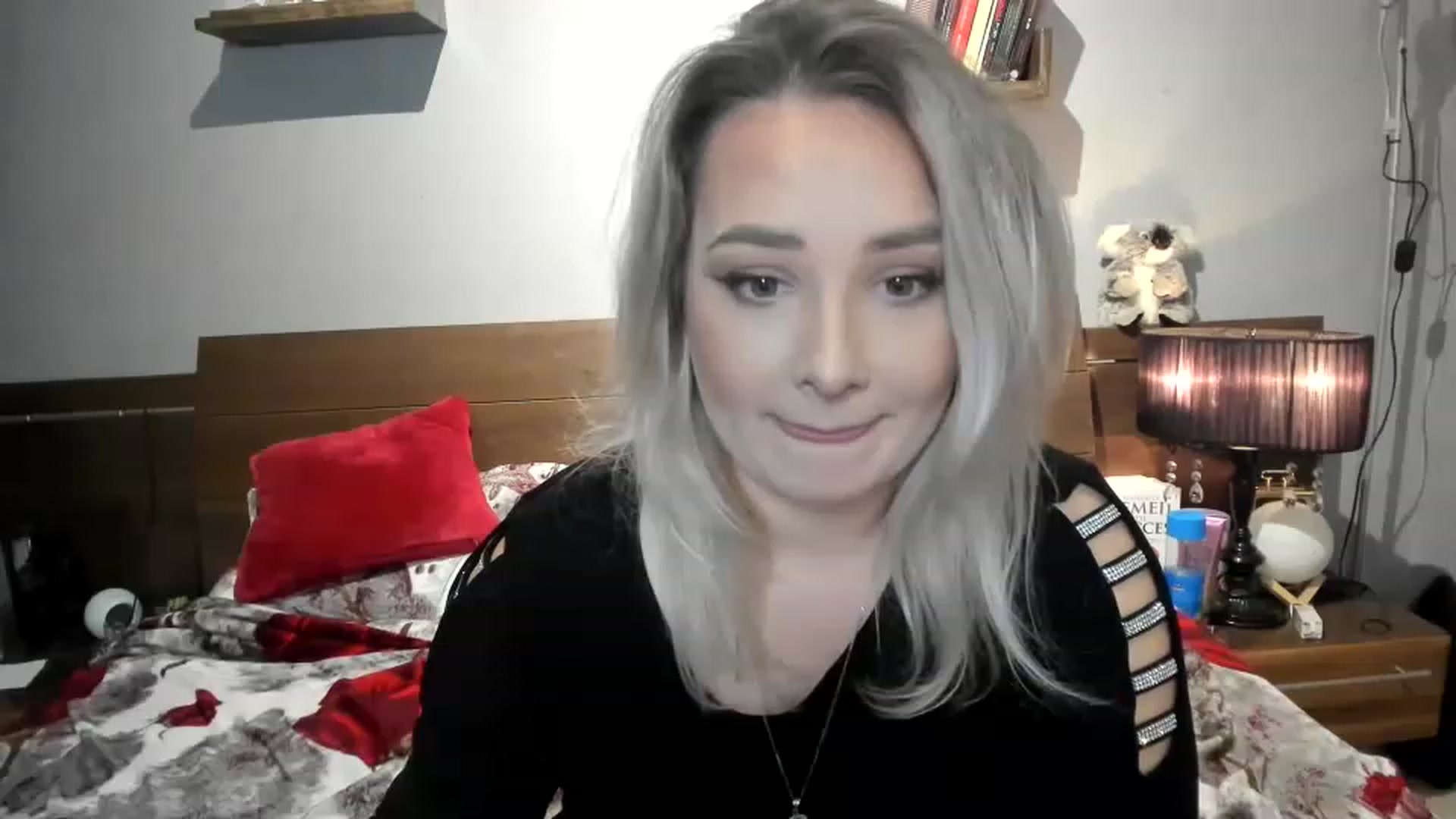 Gallery image thumbnail from LilithTongue_'s myfreecams stream on, 01/31/2023, 15:38 image 4 of 20