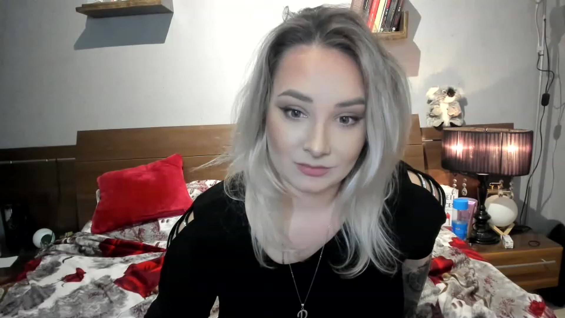 Gallery image thumbnail from LilithTongue_'s myfreecams stream on, 01/31/2023, 15:38 image 16 of 20
