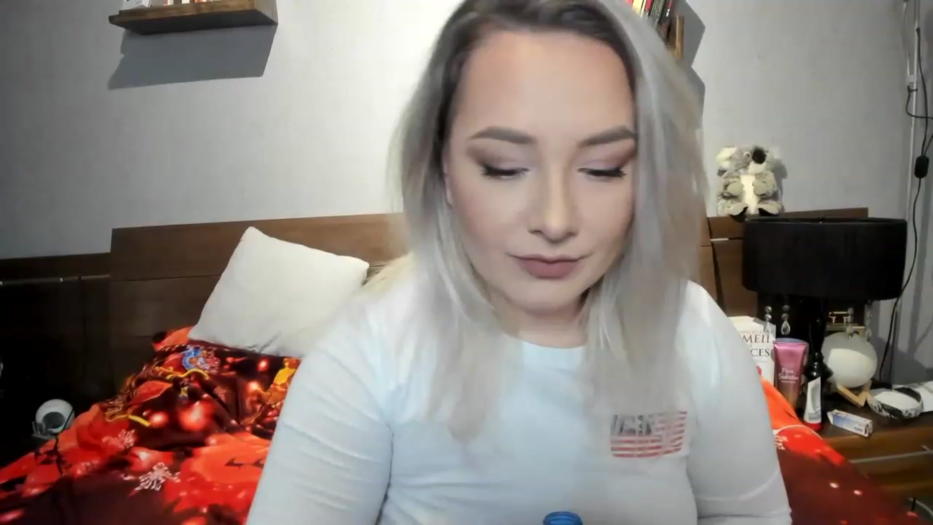 Gallery image thumbnail from LilithTongue_'s myfreecams stream on, 02/11/2023, 12:06 image 19 of 20