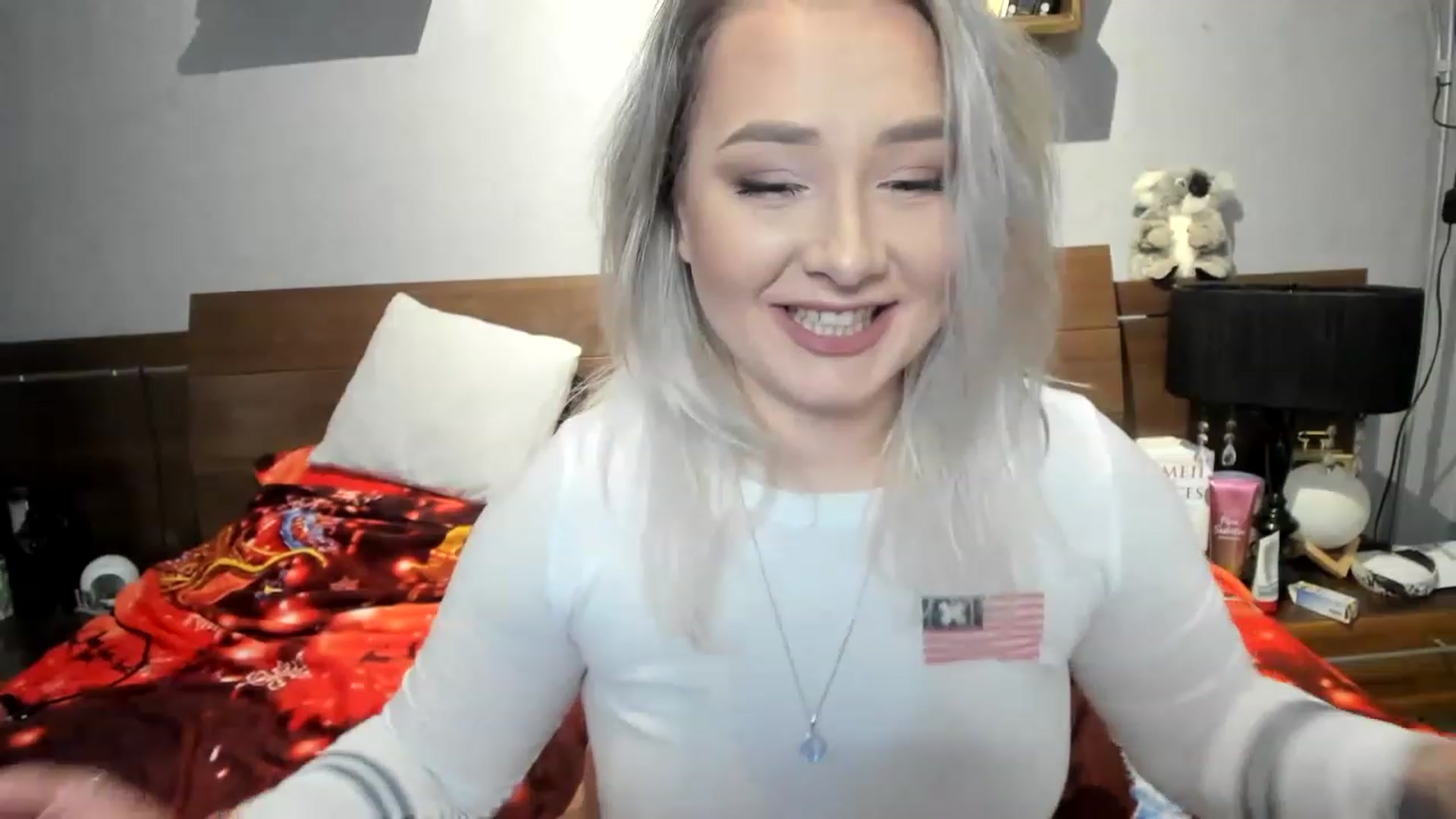 Gallery image thumbnail from LilithTongue_'s myfreecams stream on, 02/11/2023, 14:26 image 16 of 20