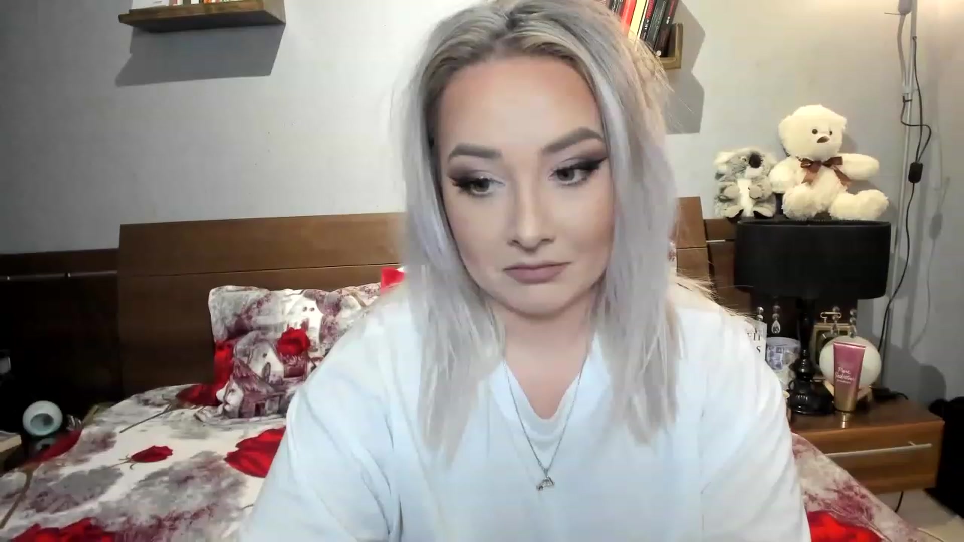 Gallery image thumbnail from LilithTongue_'s myfreecams stream on, 02/25/2023, 15:31 image 1 of 20