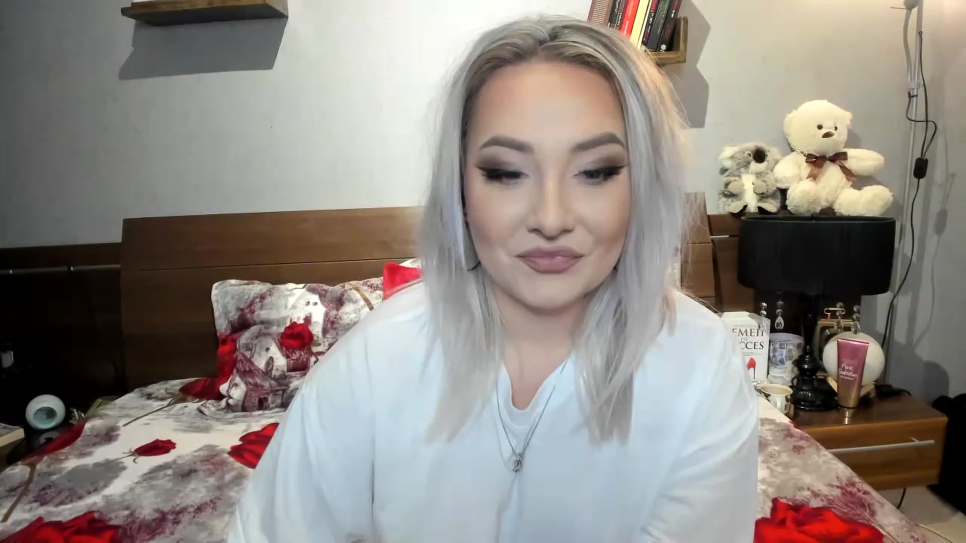 Gallery image thumbnail from LilithTongue_'s myfreecams stream on, 02/25/2023, 15:31 image 3 of 20