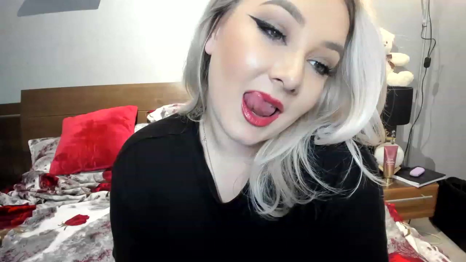 Gallery image thumbnail from LilithTongue_'s myfreecams stream on, 02/27/2023, 15:57 image 20 of 20