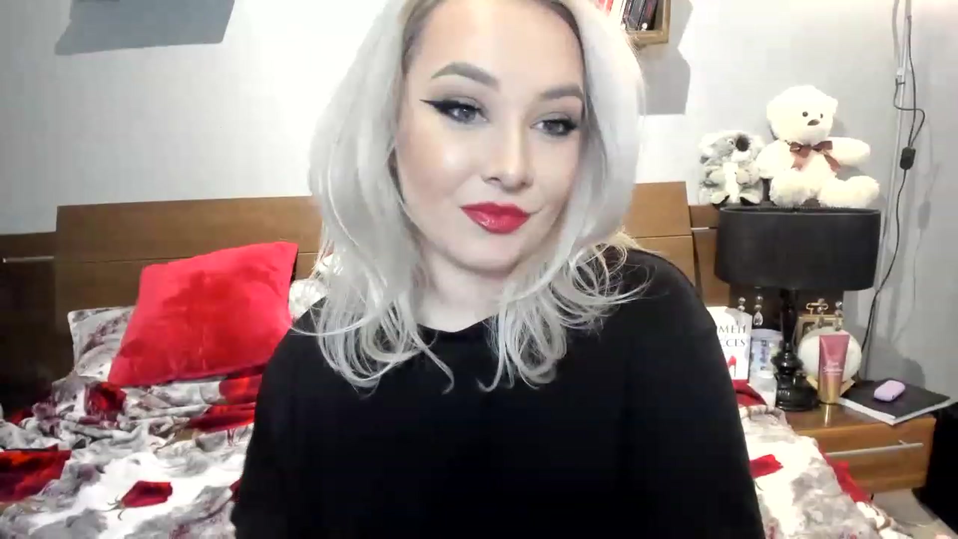 Gallery image thumbnail from LilithTongue_'s myfreecams stream on, 02/27/2023, 15:57 image 16 of 20