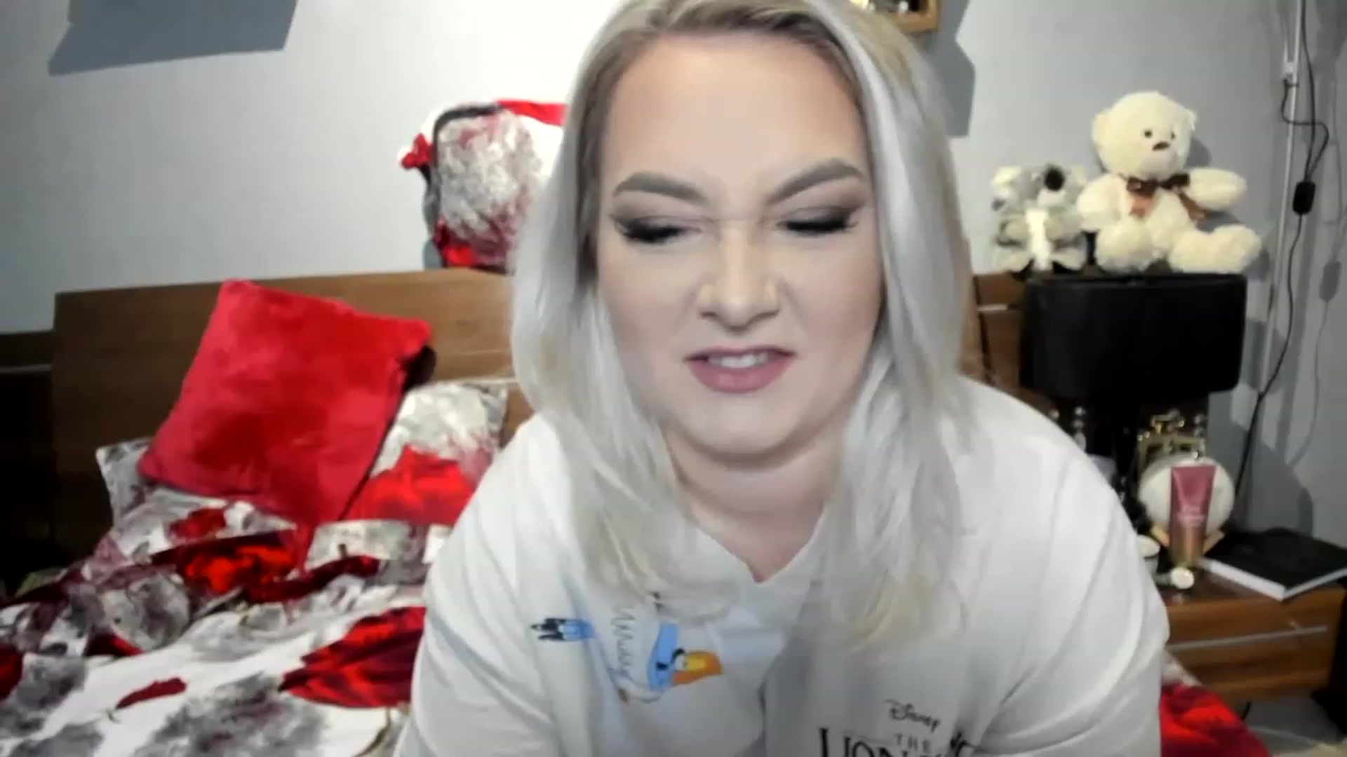 Gallery image thumbnail from LilithTongue_'s myfreecams stream on, 02/28/2023, 13:14 image 16 of 20