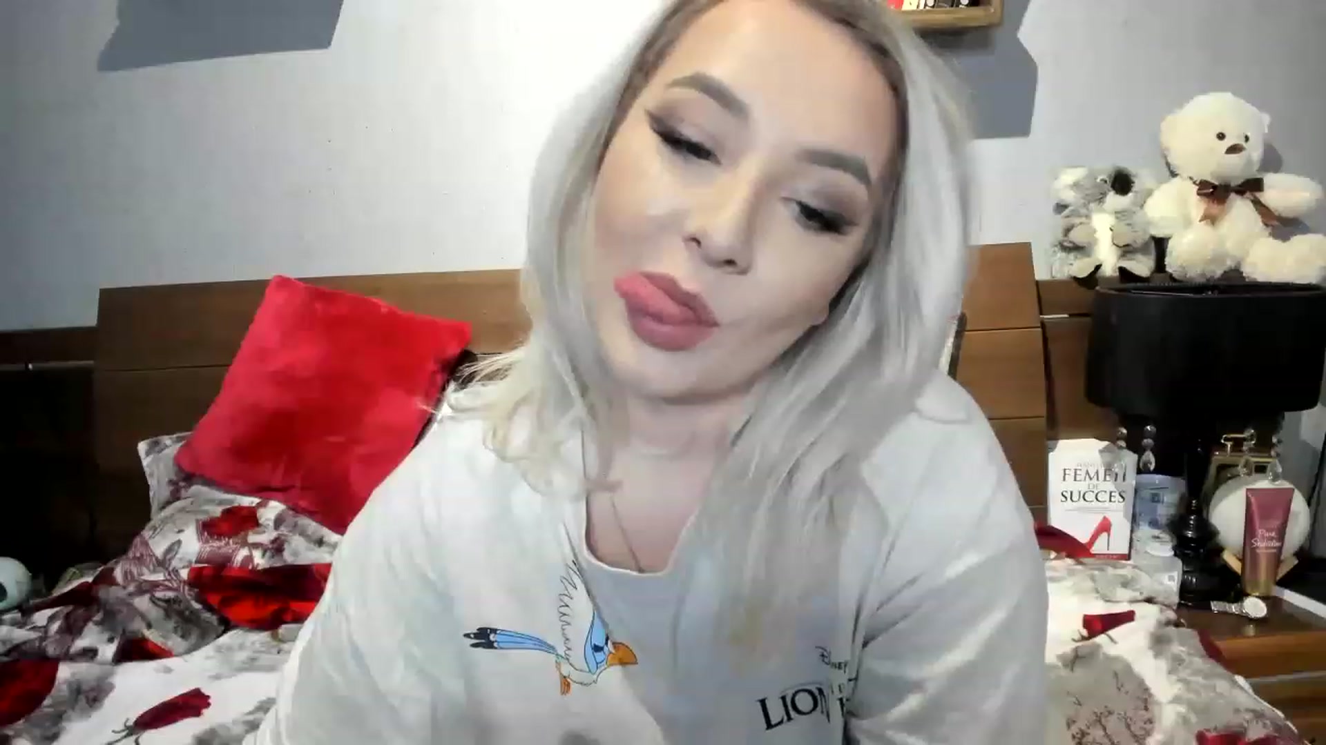 Gallery image thumbnail from LilithTongue_'s myfreecams stream on, 02/28/2023, 13:51 image 3 of 20