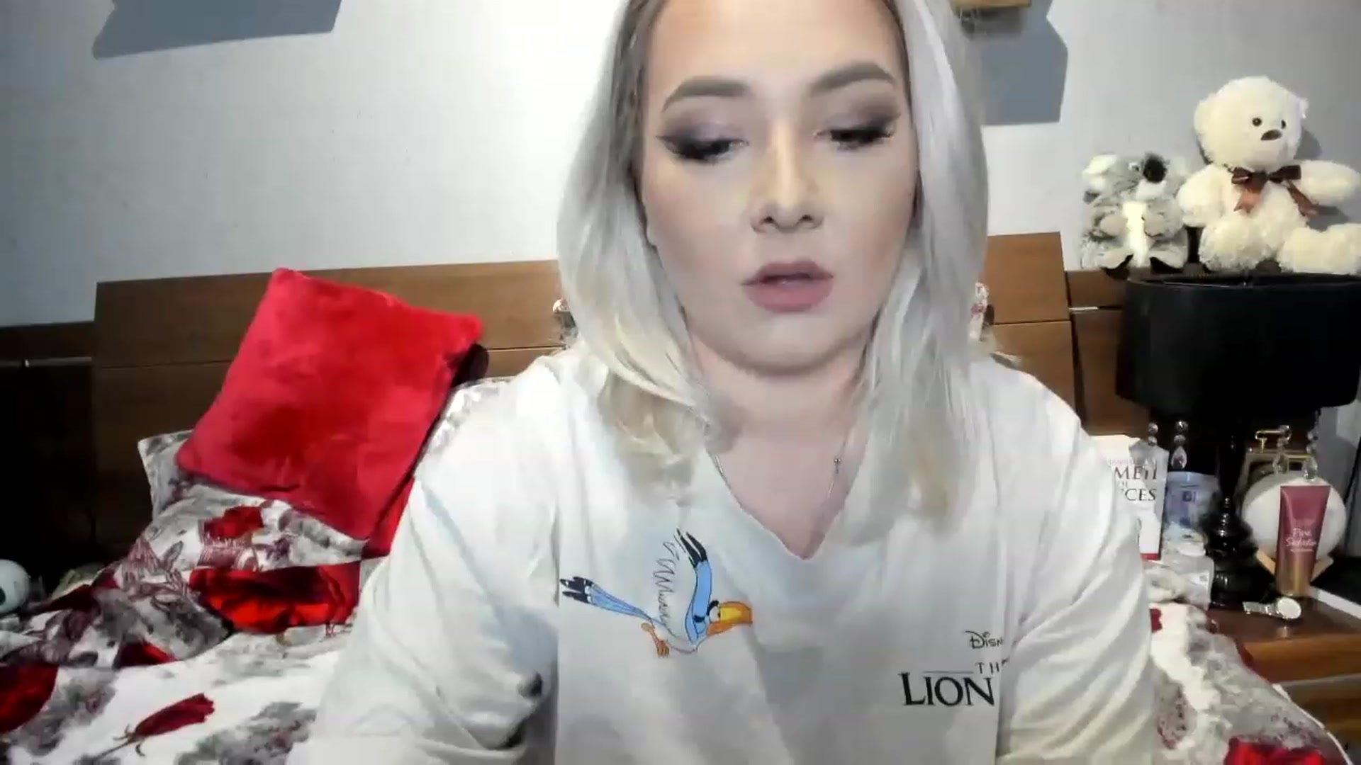 Gallery image thumbnail from LilithTongue_'s myfreecams stream on, 02/28/2023, 13:51 image 13 of 20