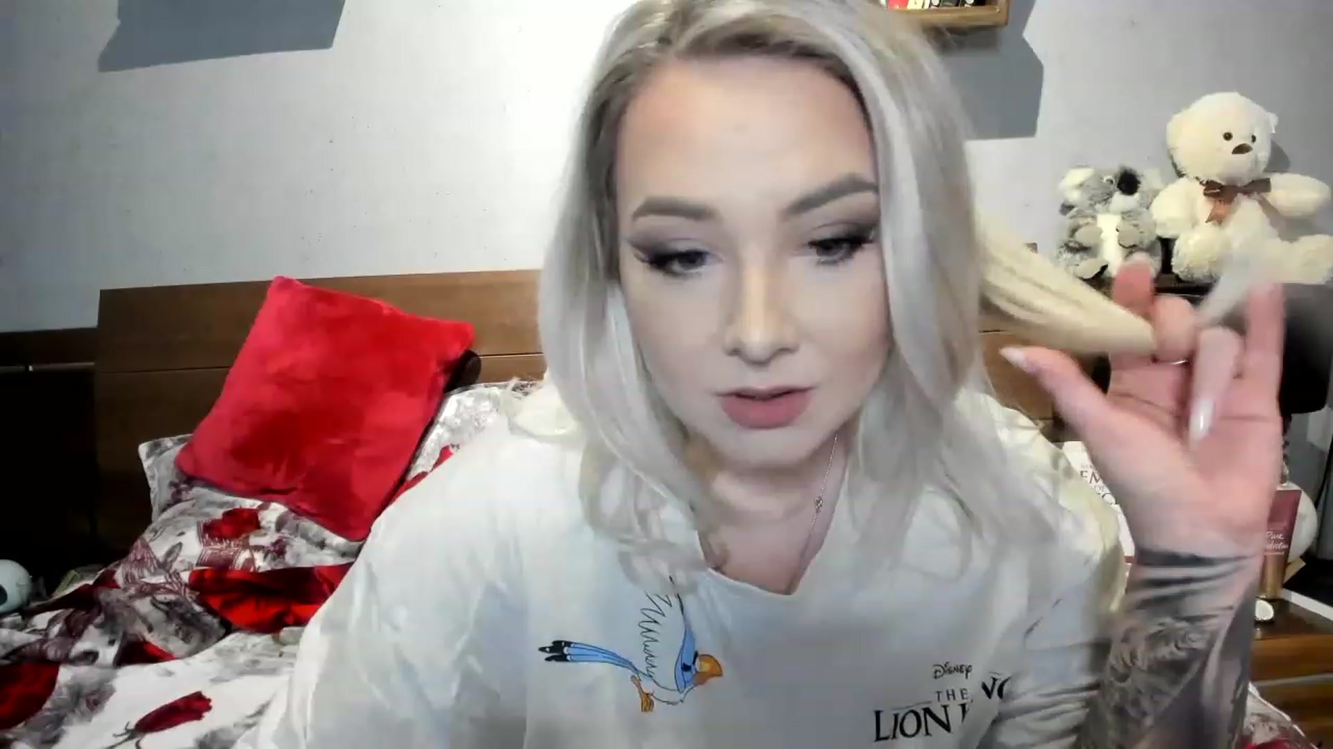 Gallery image thumbnail from LilithTongue_'s myfreecams stream on, 02/28/2023, 13:51 image 2 of 20