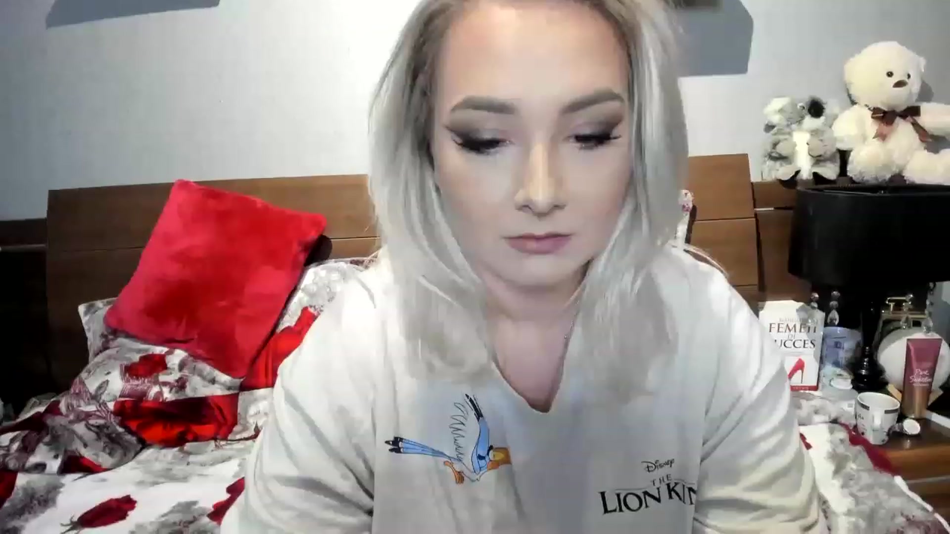 Gallery image thumbnail from LilithTongue_'s myfreecams stream on, 02/28/2023, 15:38 image 14 of 20