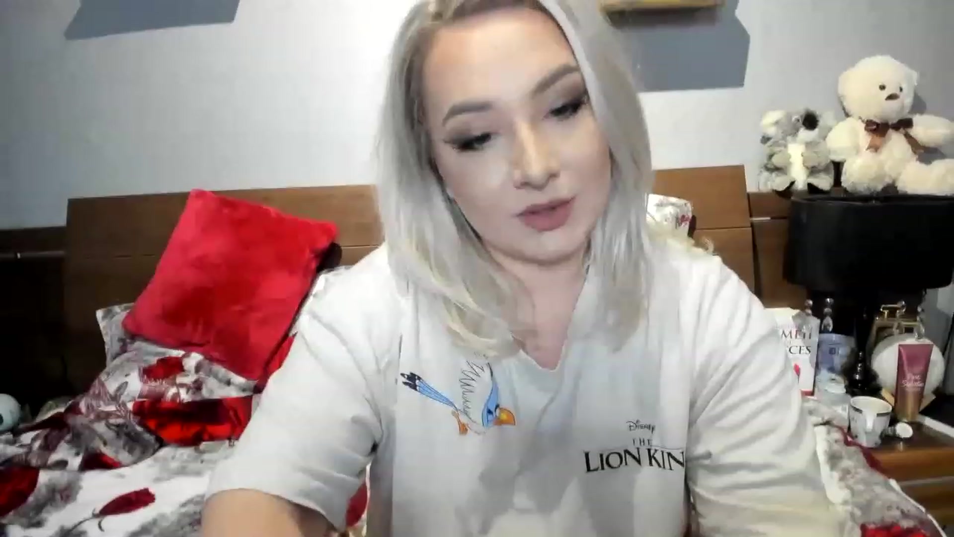 Gallery image thumbnail from LilithTongue_'s myfreecams stream on, 02/28/2023, 15:38 image 3 of 20