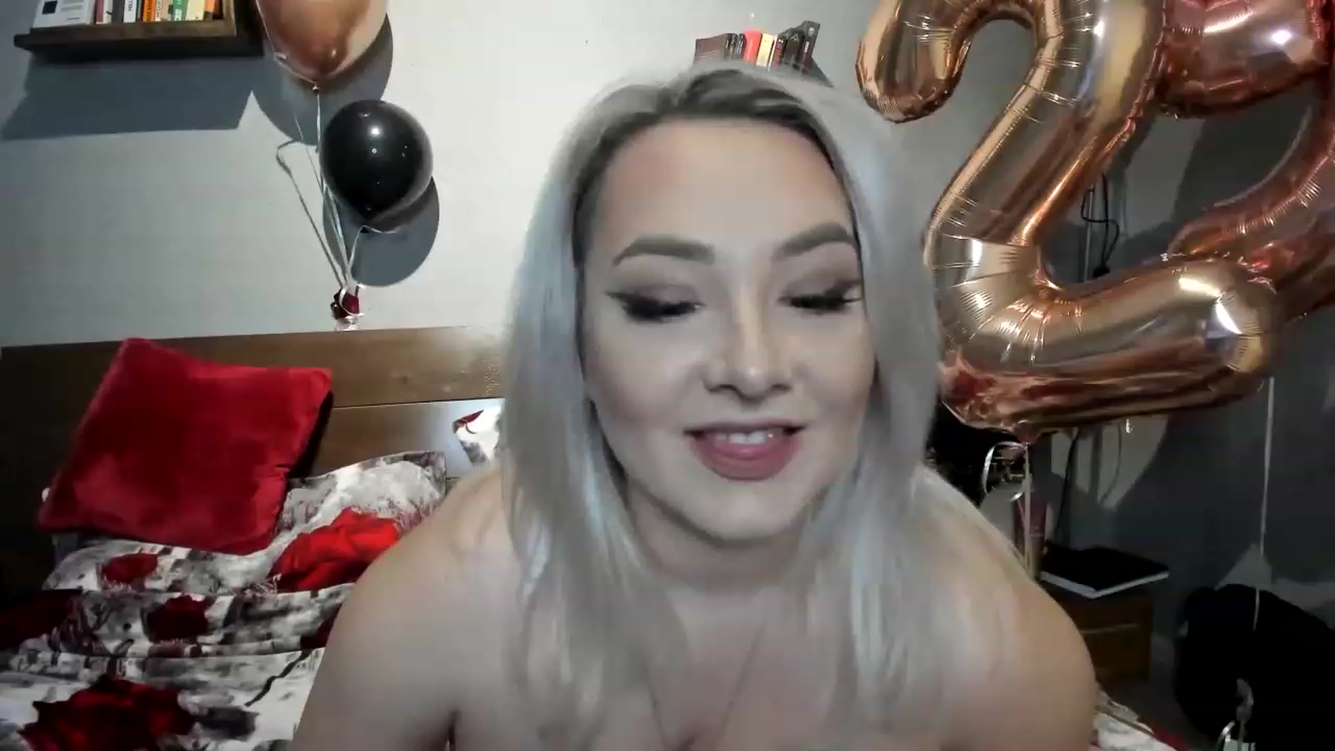 Gallery image thumbnail from LilithTongue_'s myfreecams stream on, 03/04/2023, 14:11 image 10 of 20