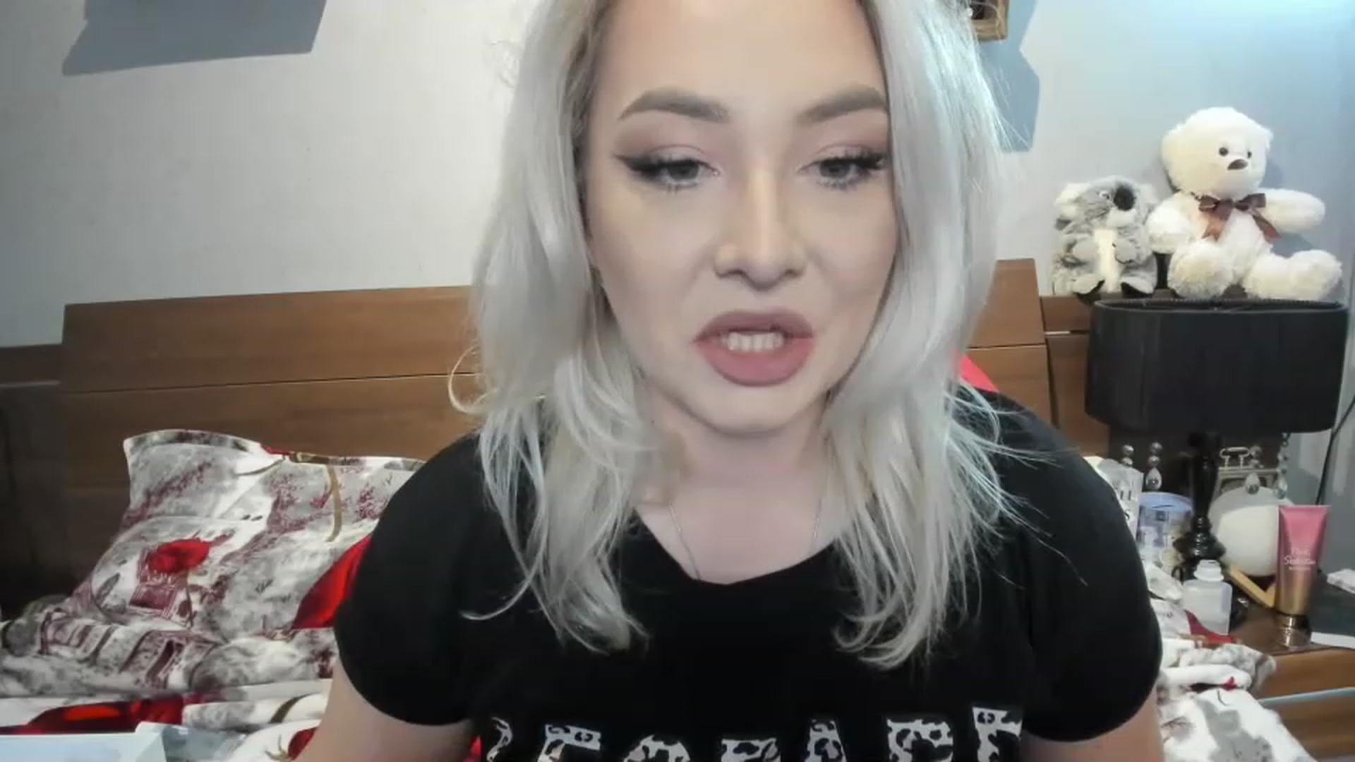 Gallery image thumbnail from LilithTongue_'s myfreecams stream on, 03/09/2023, 14:45 image 3 of 20