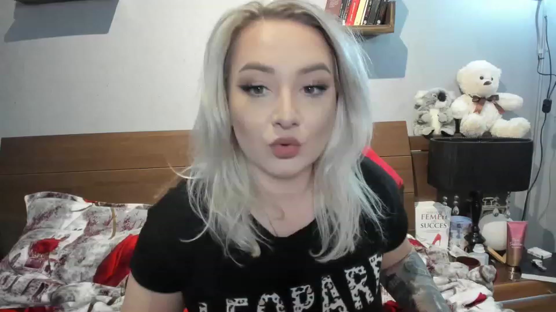 Gallery image thumbnail from LilithTongue_'s myfreecams stream on, 03/09/2023, 14:45 image 10 of 20