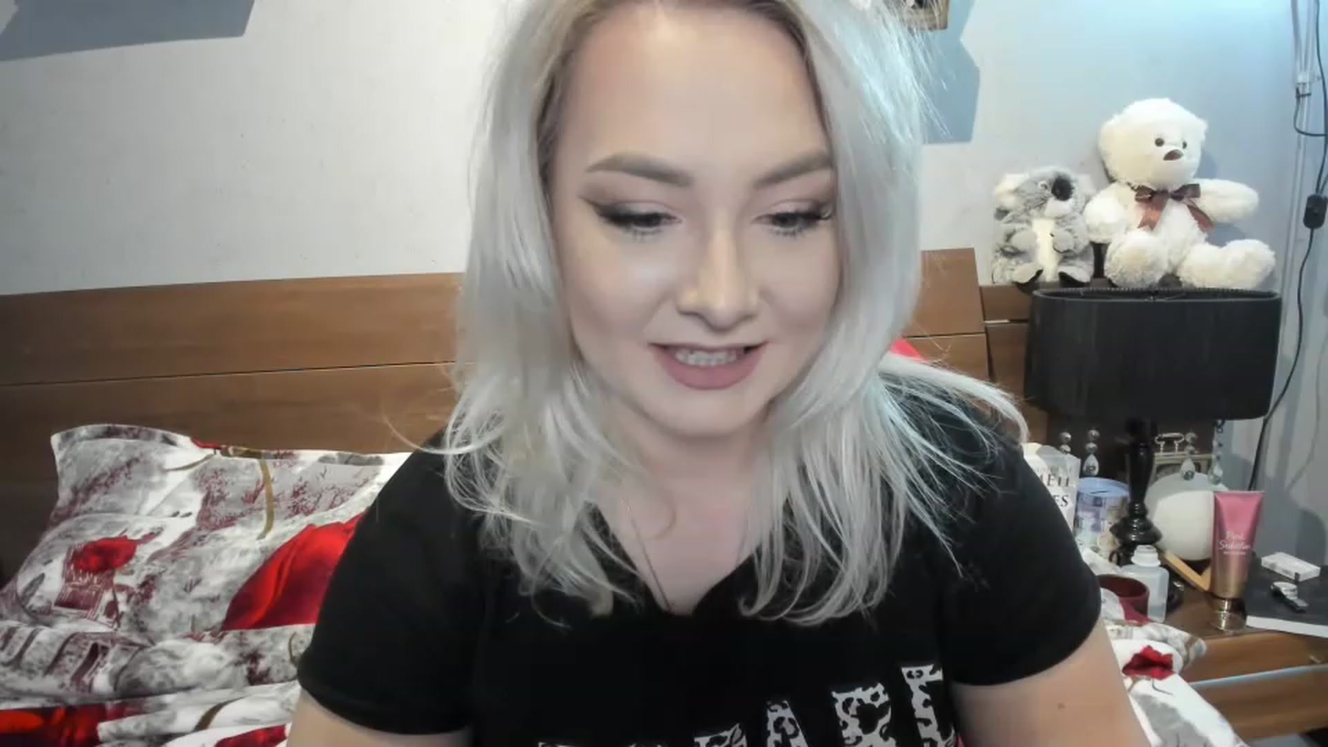 Gallery image thumbnail from LilithTongue_'s myfreecams stream on, 03/09/2023, 14:45 image 8 of 20