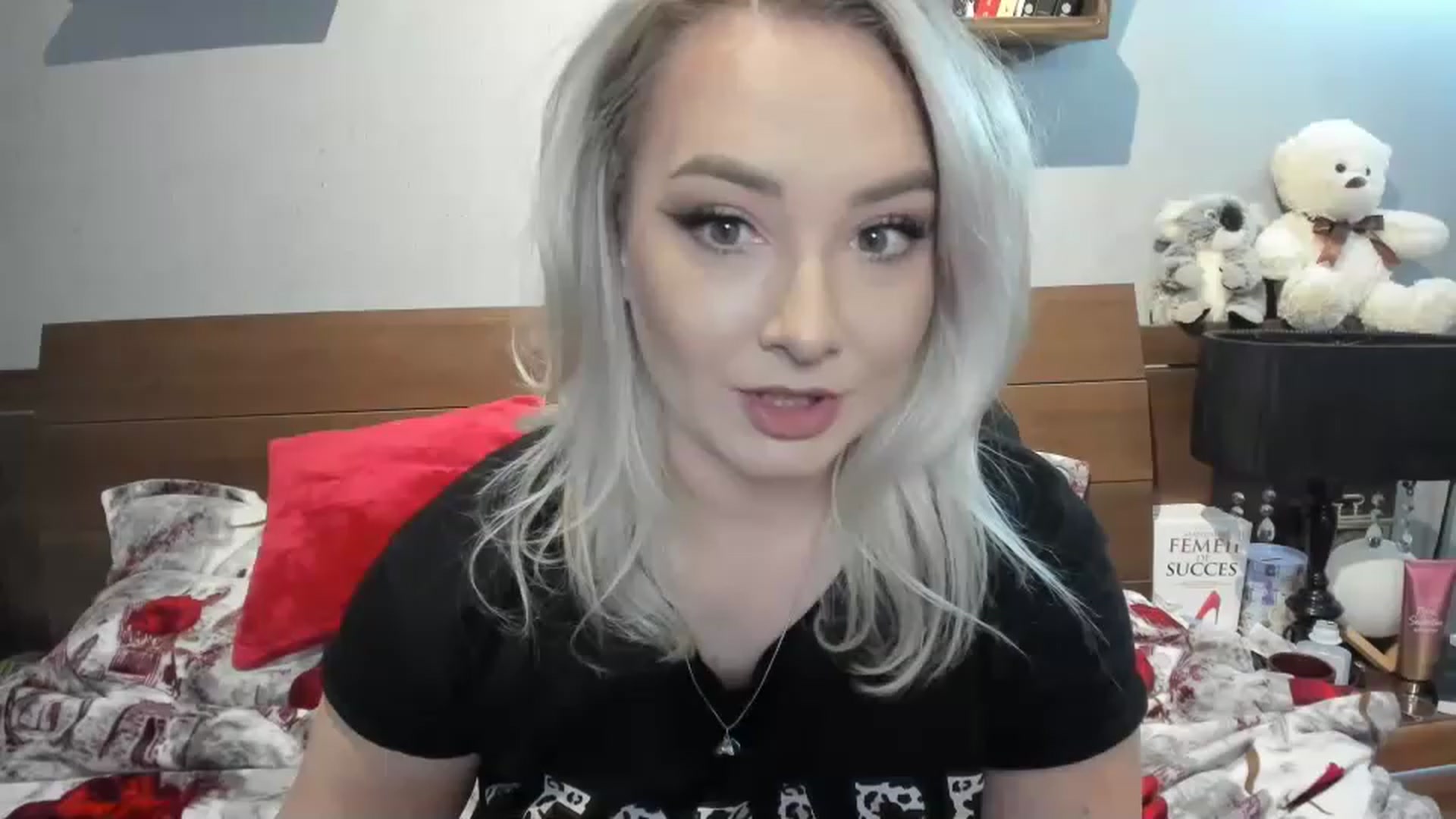 Gallery image thumbnail from LilithTongue_'s myfreecams stream on, 03/09/2023, 16:08 image 2 of 20
