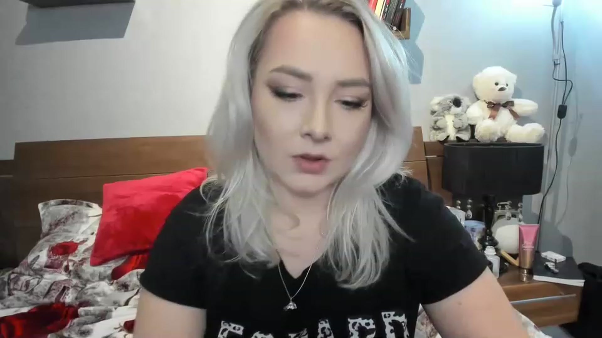 Gallery image thumbnail from LilithTongue_'s myfreecams stream on, 03/09/2023, 16:08 image 14 of 20