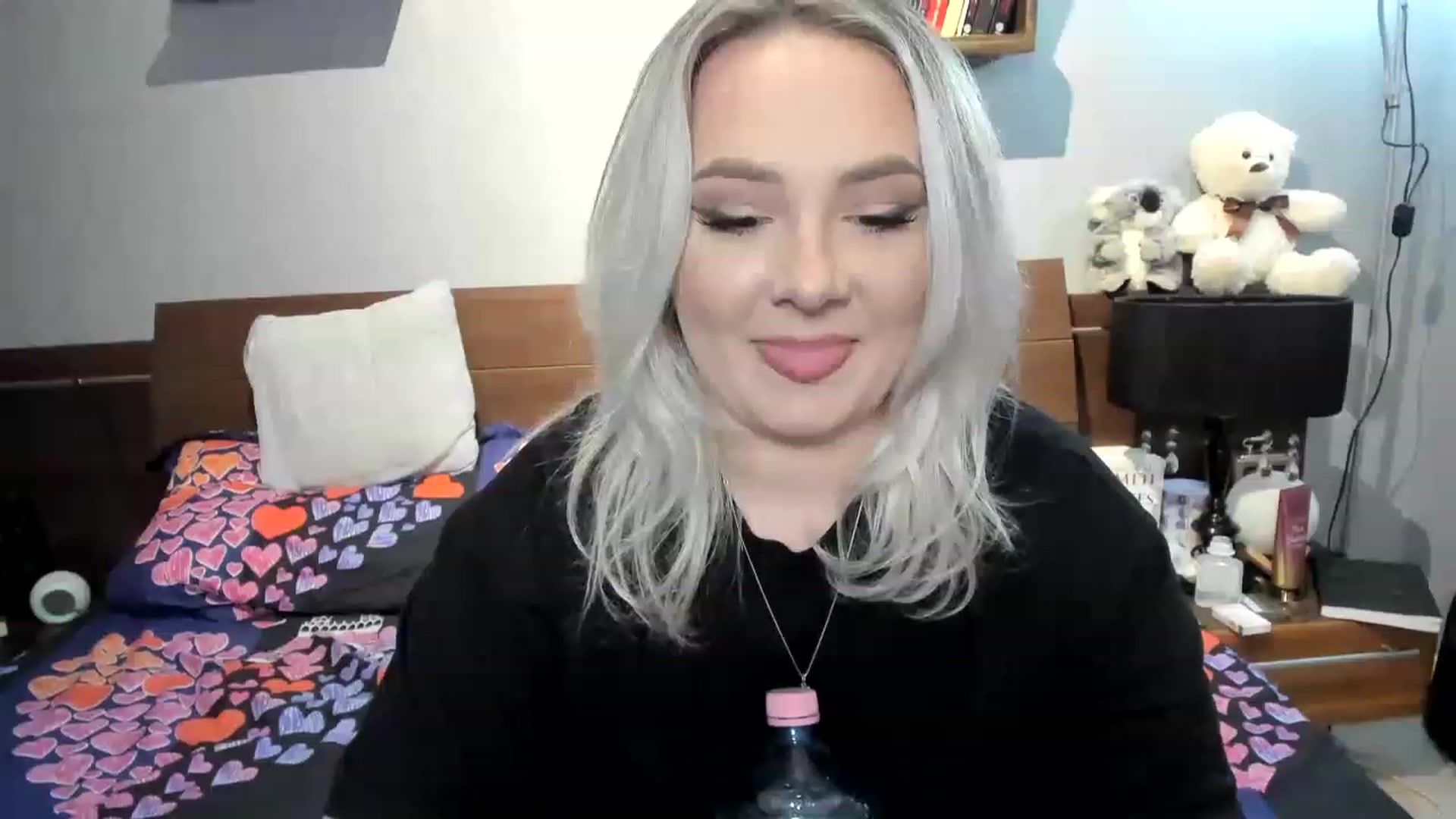 Gallery image thumbnail from LilithTongue_'s myfreecams stream on, 03/11/2023, 15:32 image 12 of 20