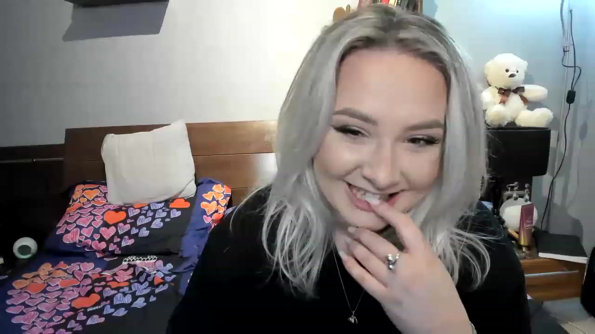 Gallery image thumbnail from LilithTongue_'s myfreecams stream on, 03/11/2023, 15:32 image 10 of 20