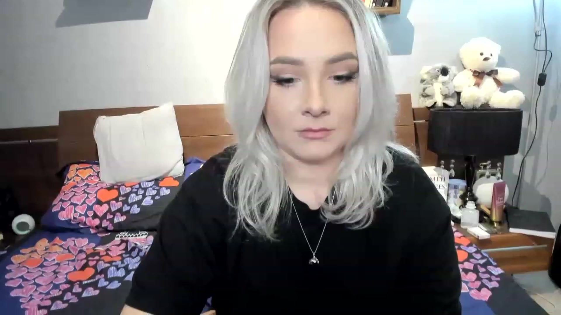 Gallery image thumbnail from LilithTongue_'s myfreecams stream on, 03/11/2023, 15:32 image 13 of 20