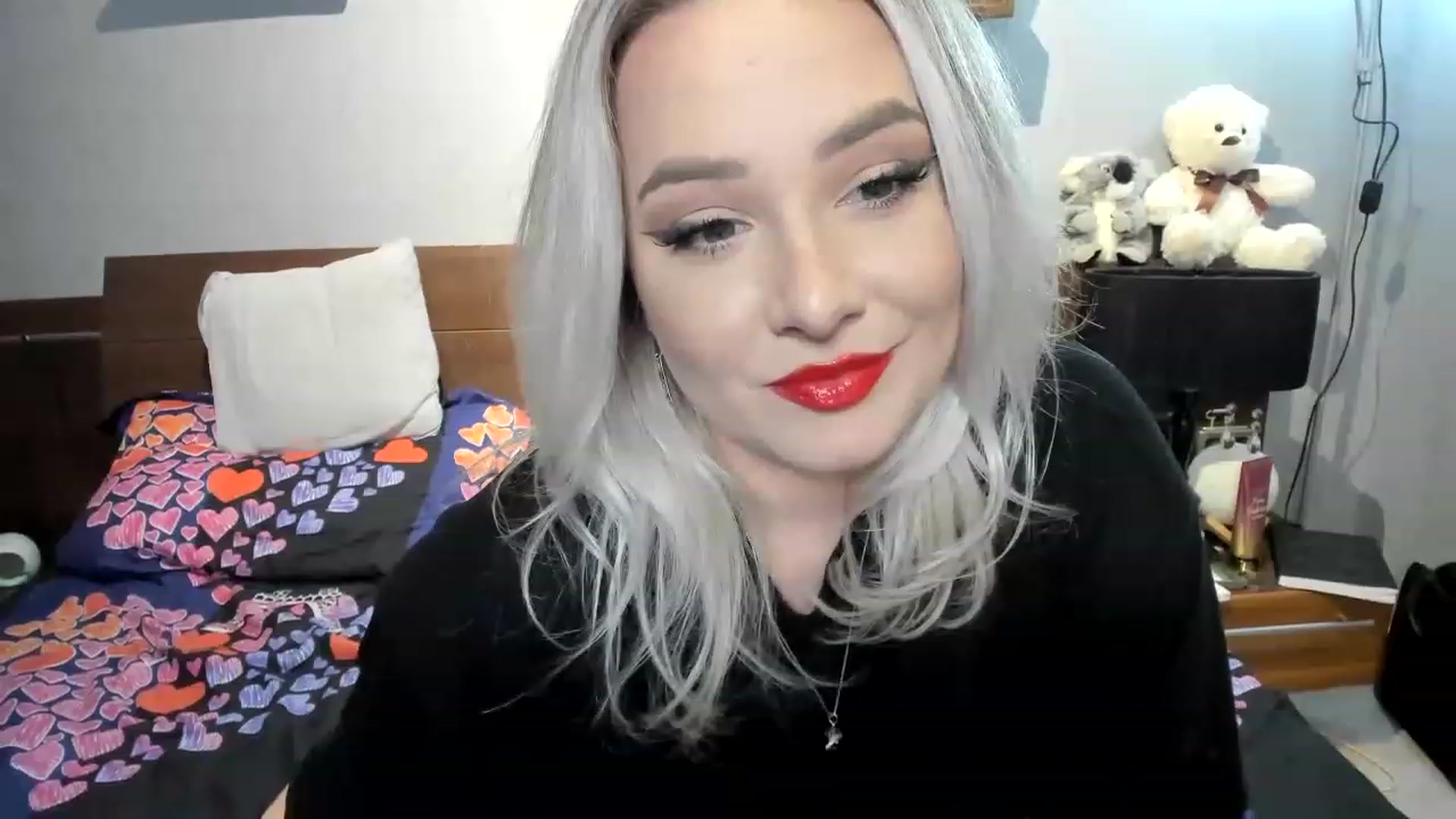 Gallery image thumbnail from LilithTongue_'s myfreecams stream on, 03/11/2023, 17:01 image 6 of 20