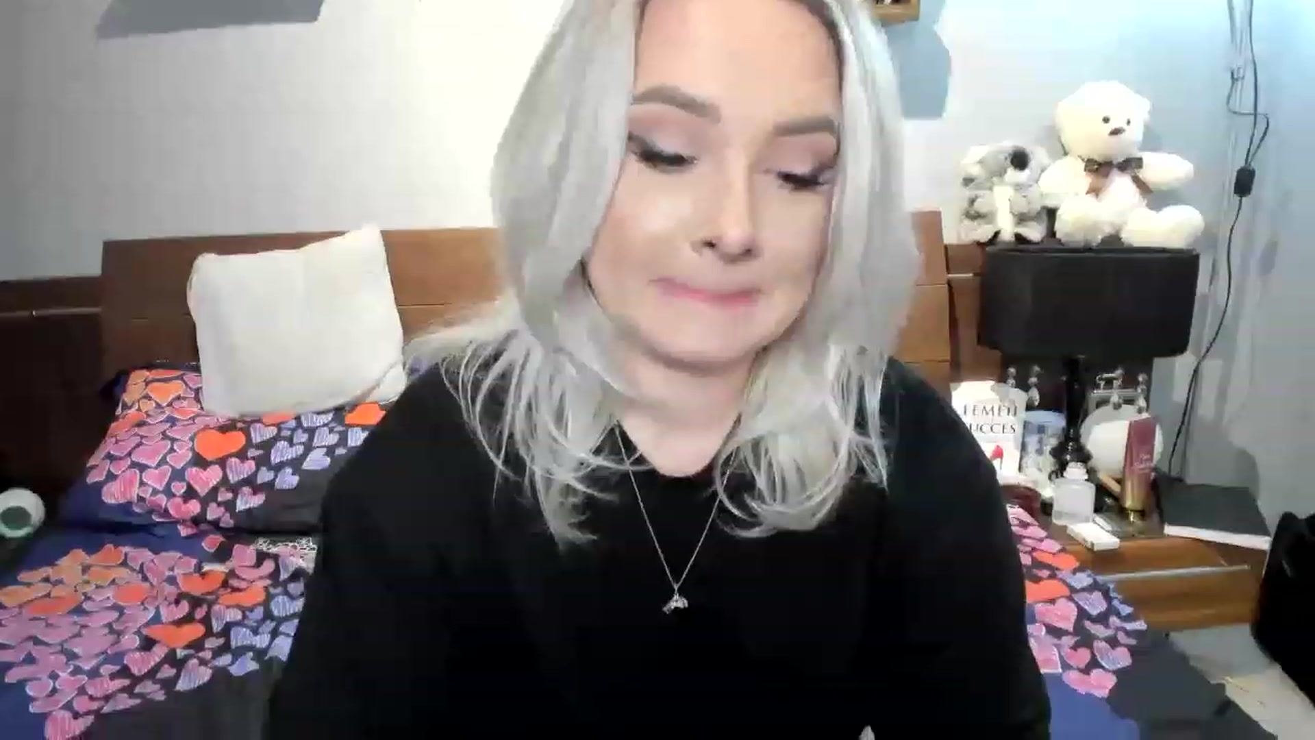 Gallery image thumbnail from LilithTongue_'s myfreecams stream on, 03/11/2023, 17:01 image 10 of 20