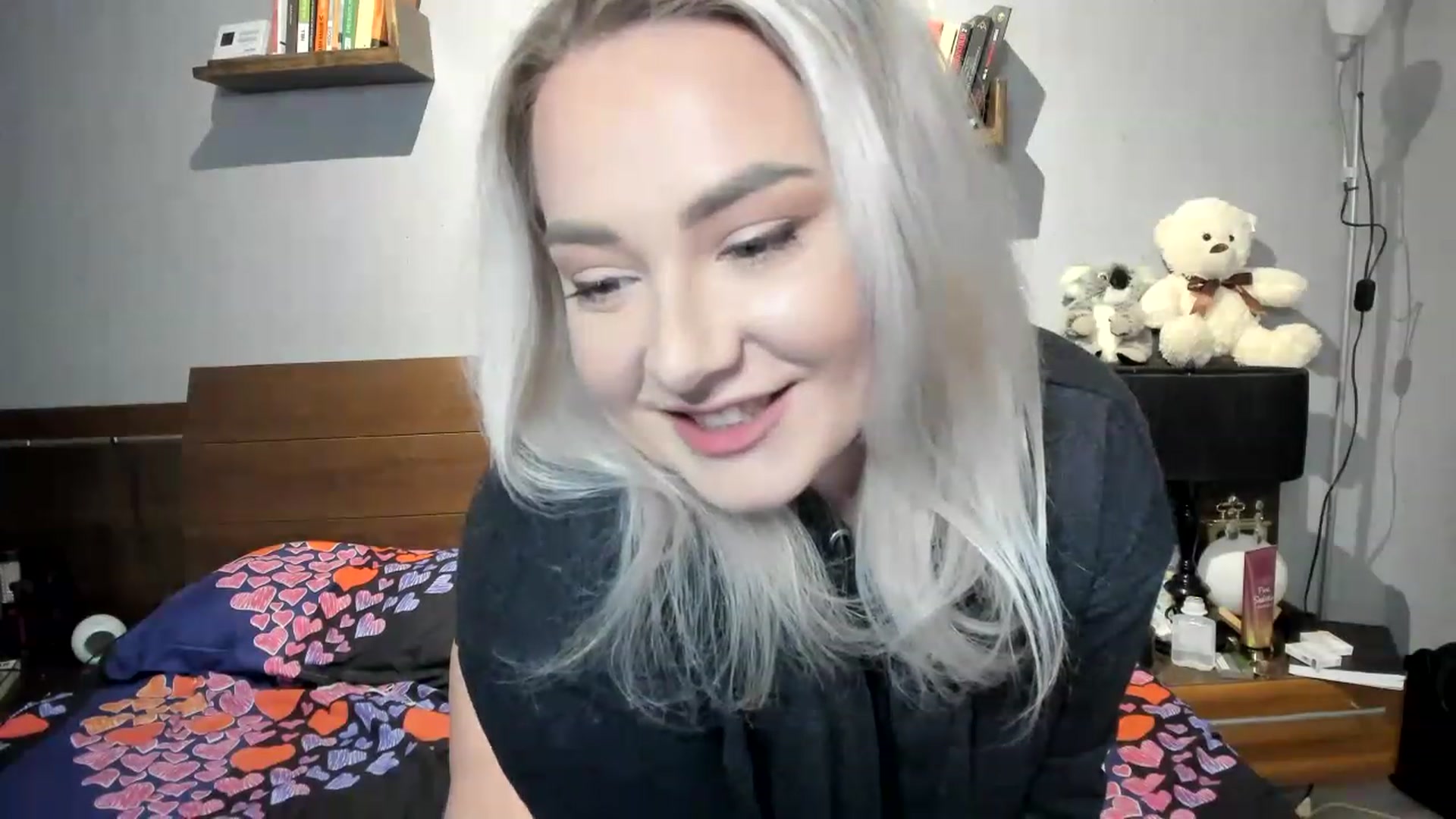 Gallery image thumbnail from LilithTongue_'s myfreecams stream on, 03/14/2023, 13:50 image 8 of 20