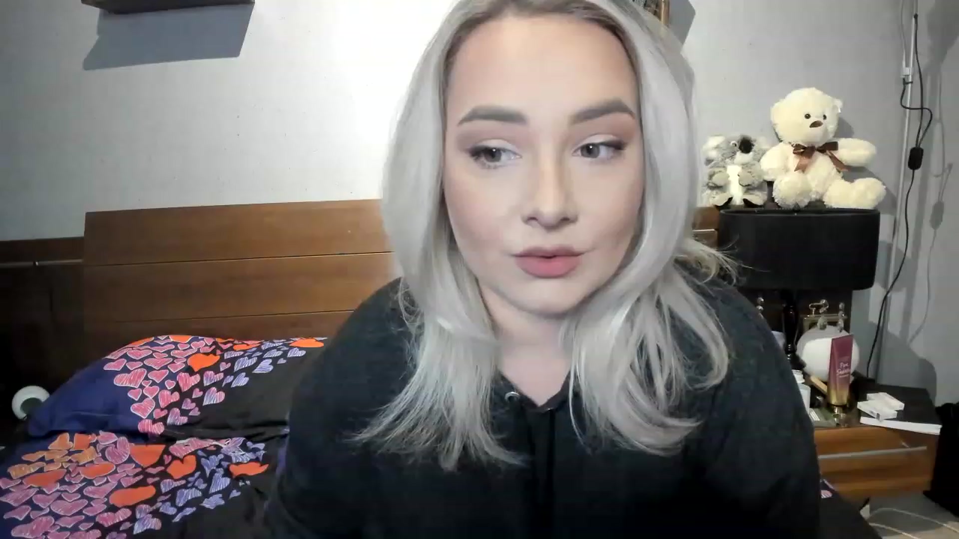Gallery image thumbnail from LilithTongue_'s myfreecams stream on, 03/14/2023, 13:50 image 5 of 20