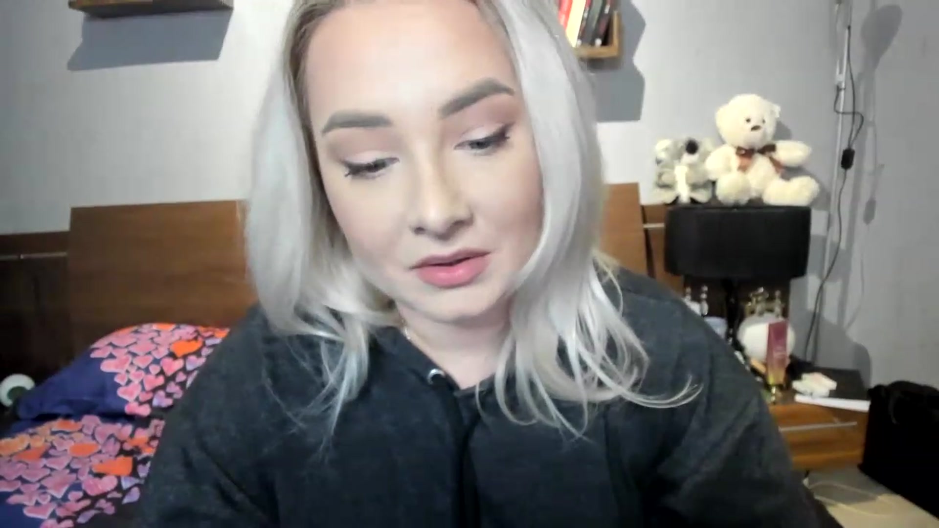 Gallery image thumbnail from LilithTongue_'s myfreecams stream on, 03/14/2023, 13:50 image 14 of 20