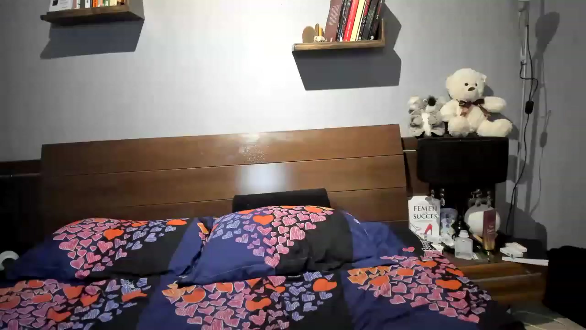 Gallery image thumbnail from LilithTongue_'s myfreecams stream on, 03/14/2023, 15:34 image 12 of 20
