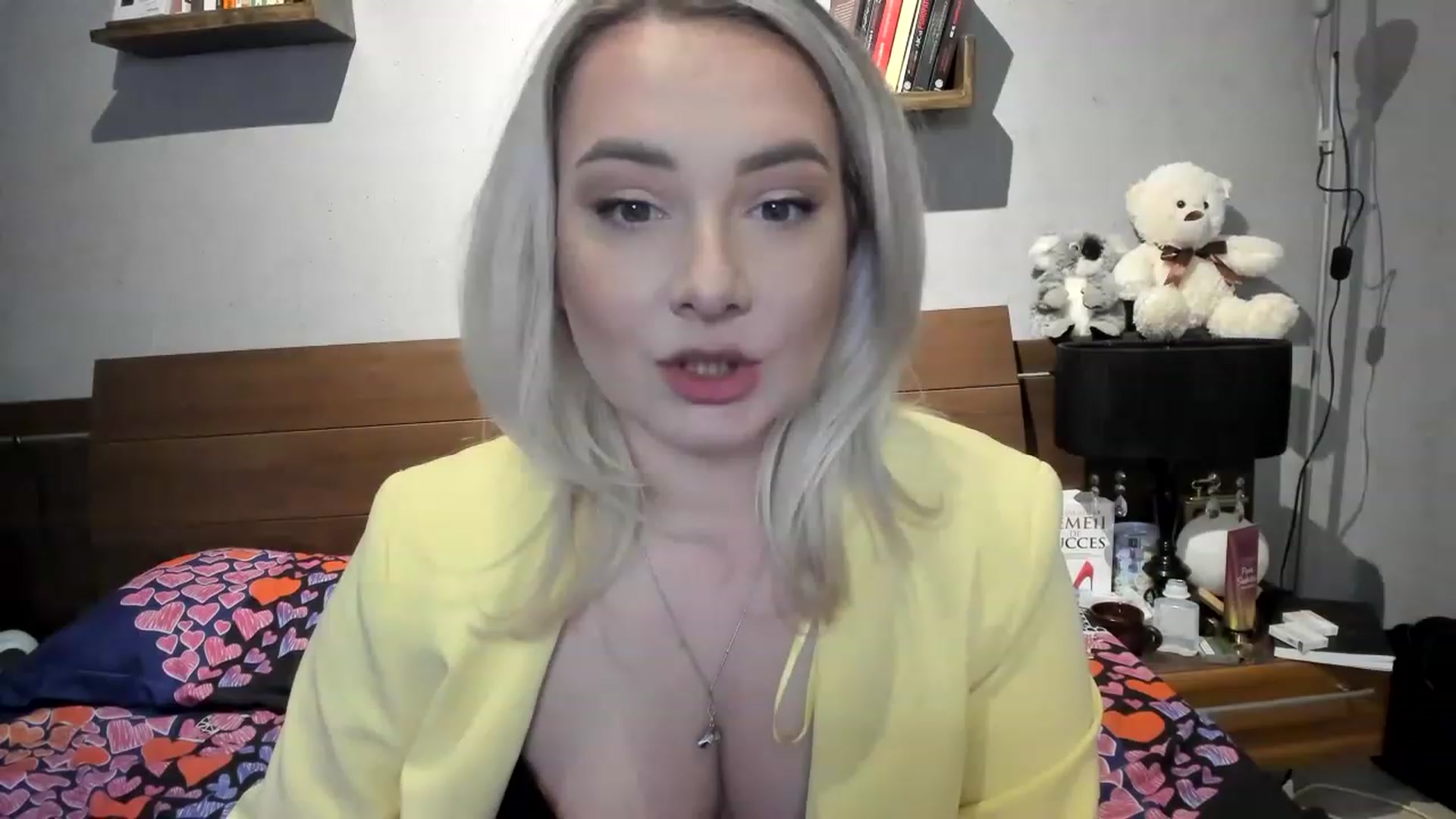 Gallery image thumbnail from LilithTongue_'s myfreecams stream on, 03/14/2023, 15:34 image 13 of 20