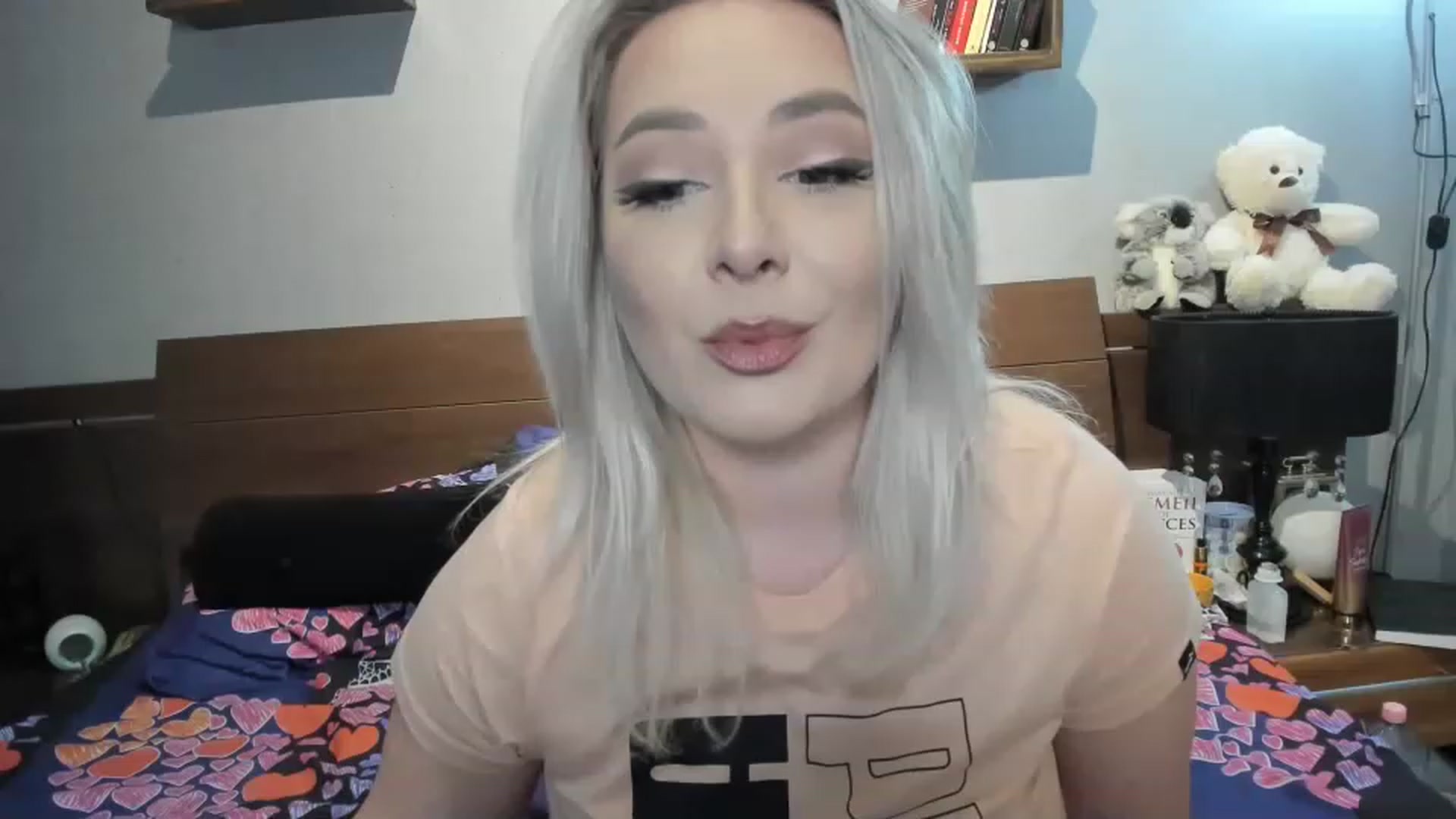 Gallery image thumbnail from LilithTongue_'s myfreecams stream on, 03/15/2023, 15:01 image 7 of 20